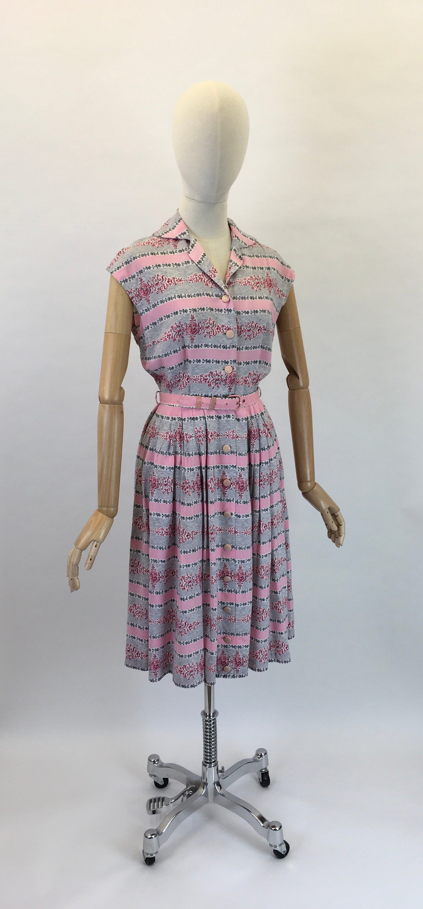 Original 1950s St. Michael Cotton Day Dress - In a lovely Pink and Grey Print