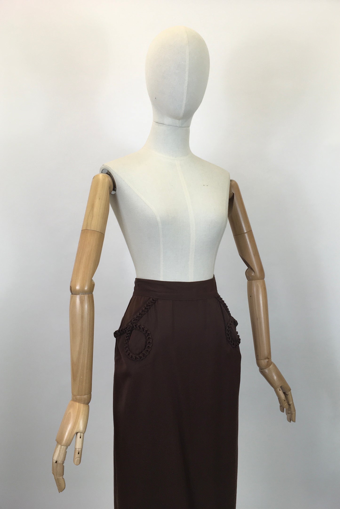 Original 1940's Fabulous Gabardine Skirt in Chocolate Brown - With Decorative Pocket Detailing