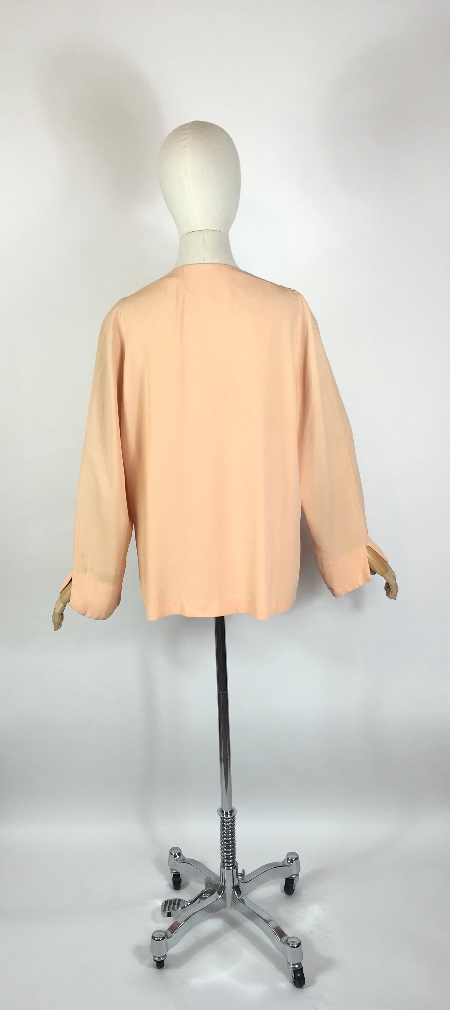 Original 1940’s Edge to Edge Rayon Jacket - In A Darling Soft Apricot Peach