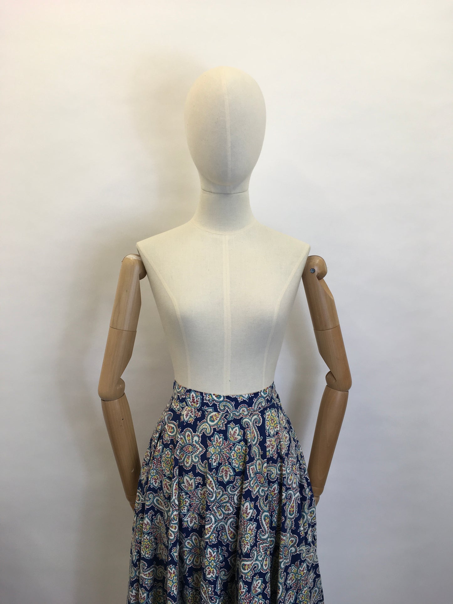 Original 1950's ' St. Michael' Cotton Skirt - Made From A Beautiful Paisley Floral in Blue