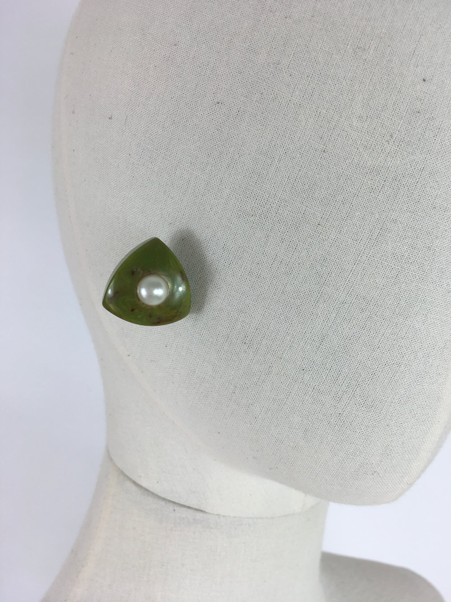 Original 1940’s Screwback Earrings - In a Fabulous Marbled Green Bakelite with Pearl Inset