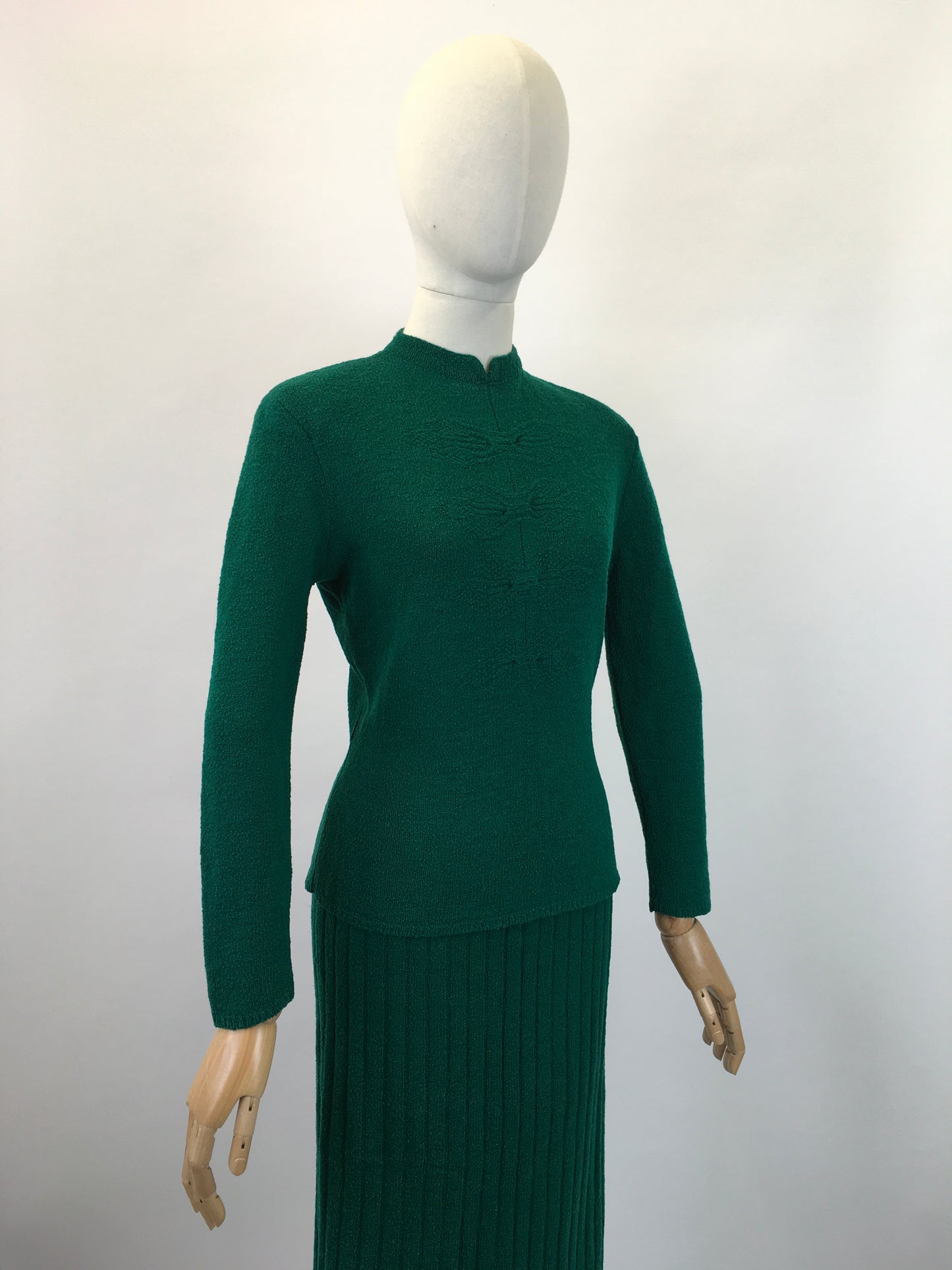 Original 1940's Stunning 2pc Knitwear Set by ' Botany Bond' - In A Rich Emerald Green