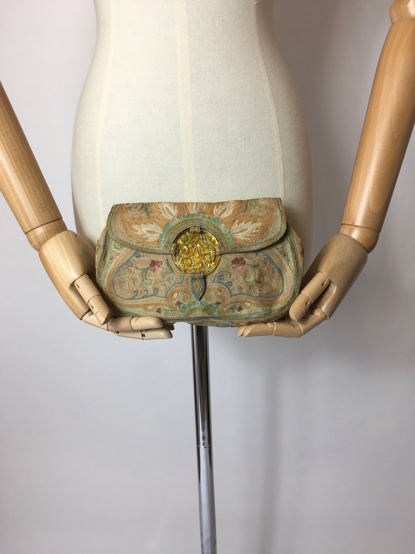 Original 1930s Simply Stunning Crewelwork Clutch Bag - In Beautiful Soft Pastels