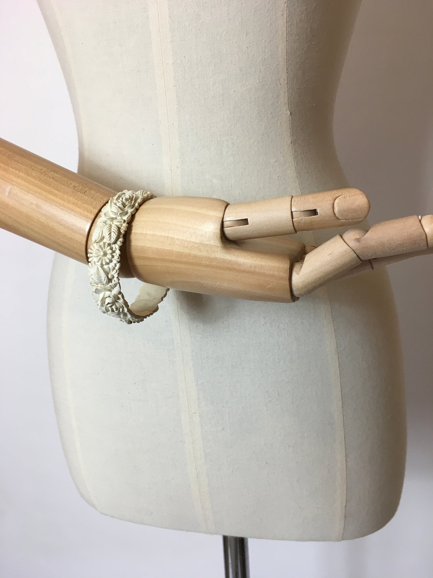 Original 1930’s Floral Carved Celluloid Bangle in off White - Festival of Vintage Fashion Show Exclusive