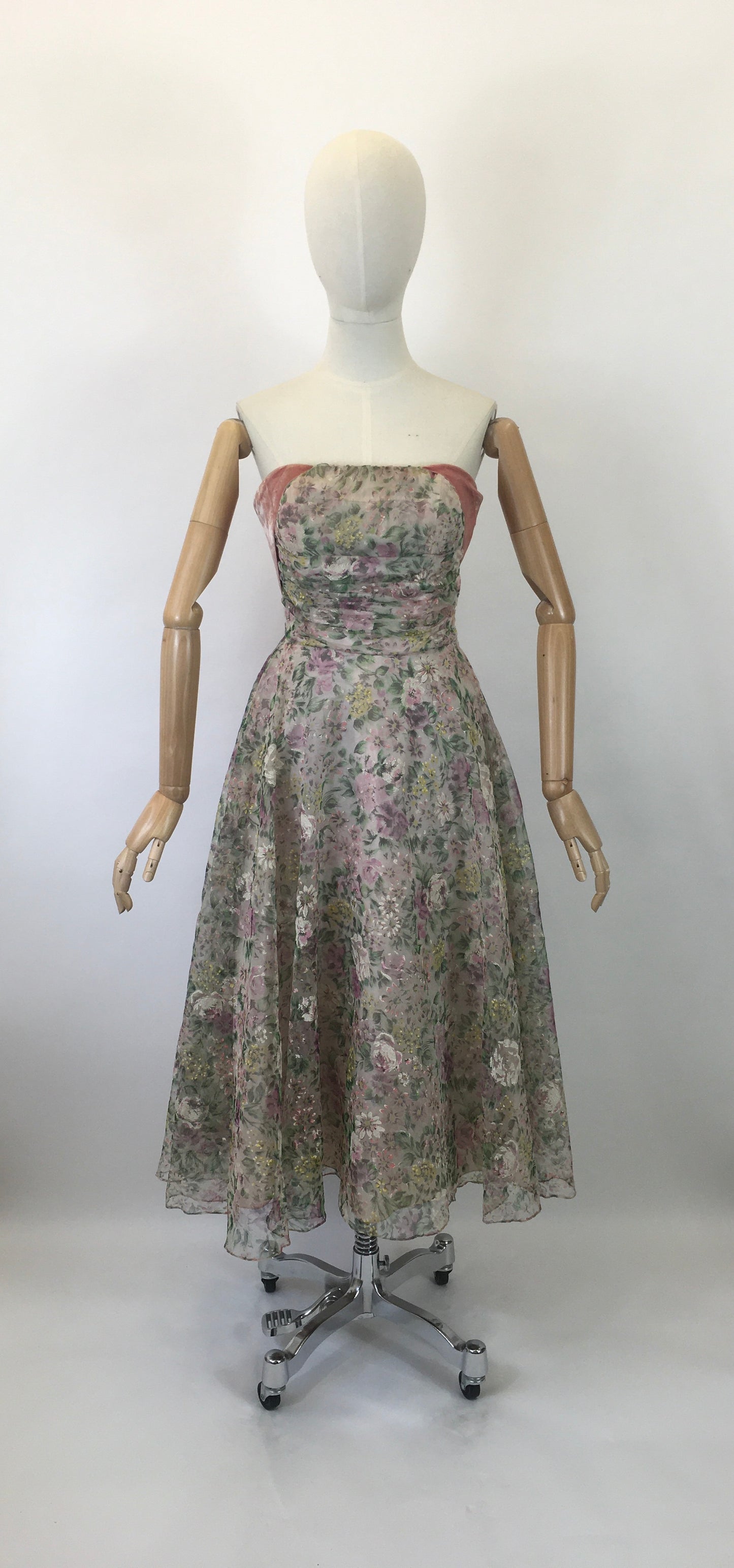 Original 1950's SENSATIONAL Floral Dress - By ' Sambo Fashions' with Boning and Velvet Trim