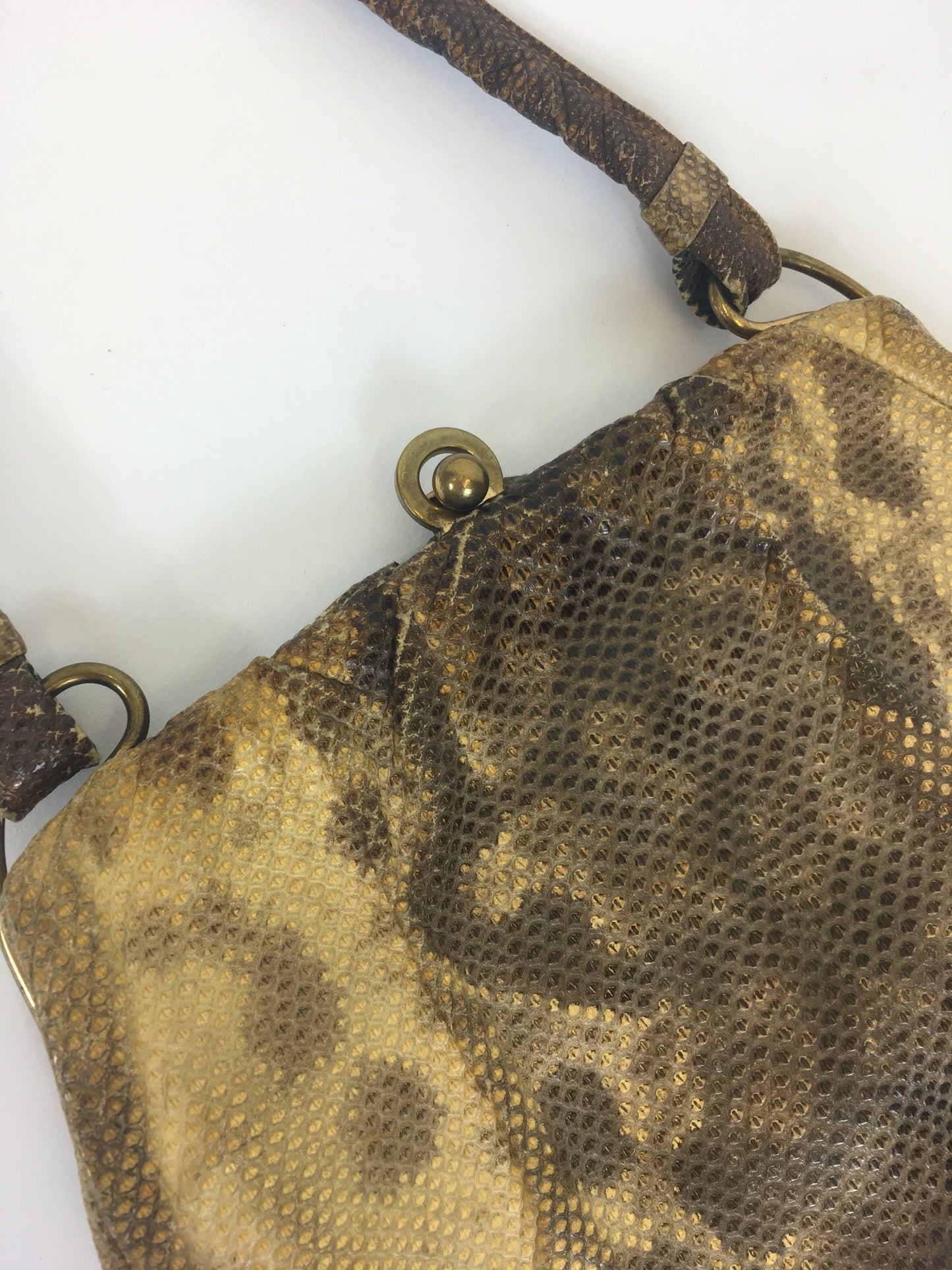 Original 1930’s Exquisite Skin Handbag - With a Lovely Clasp Detailing & Single Handle