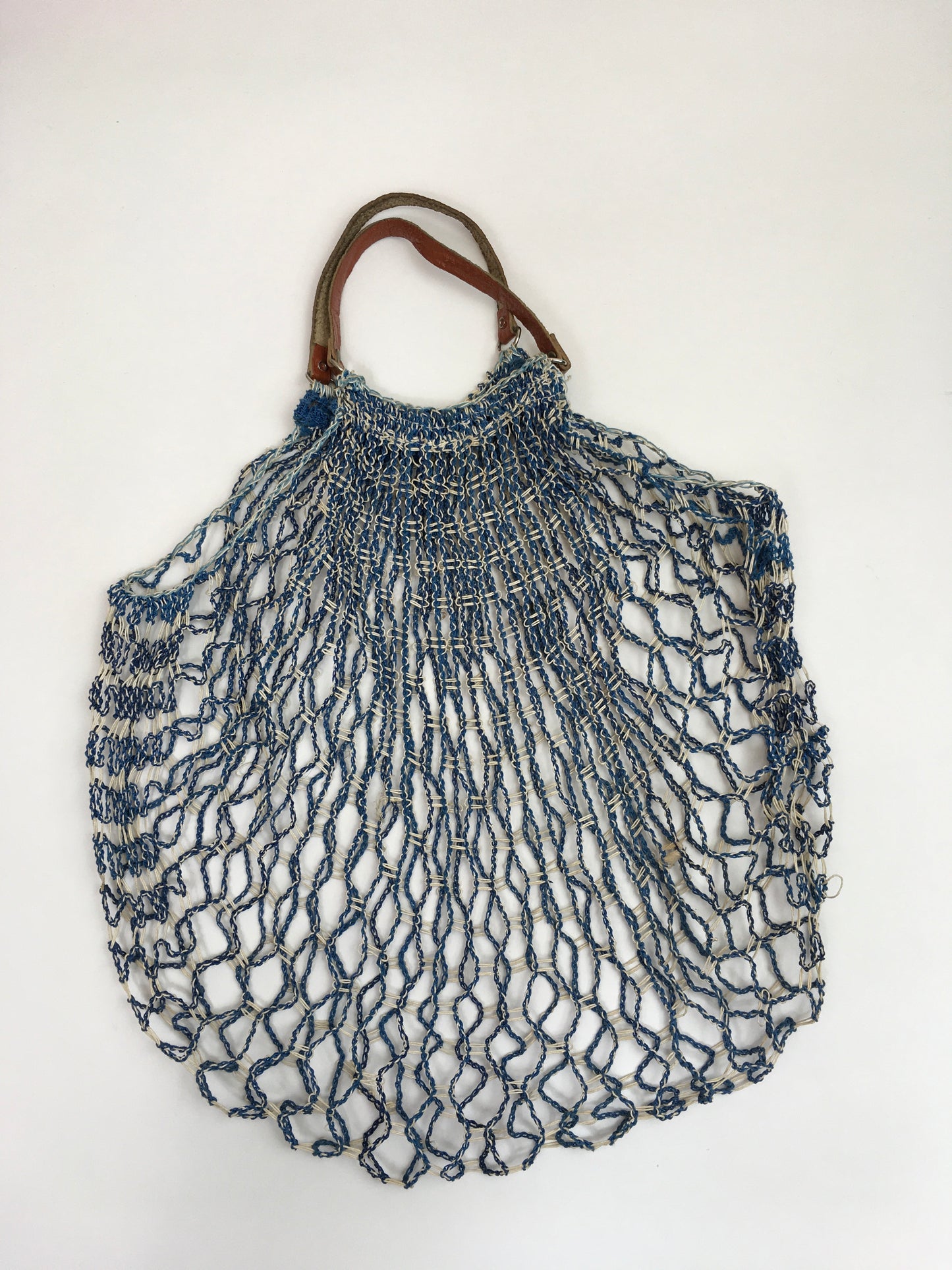 Original 1930’s / 1940’s Blue and White String Bag with Leather Handles - A Fabulous Piece Of Nostalgia