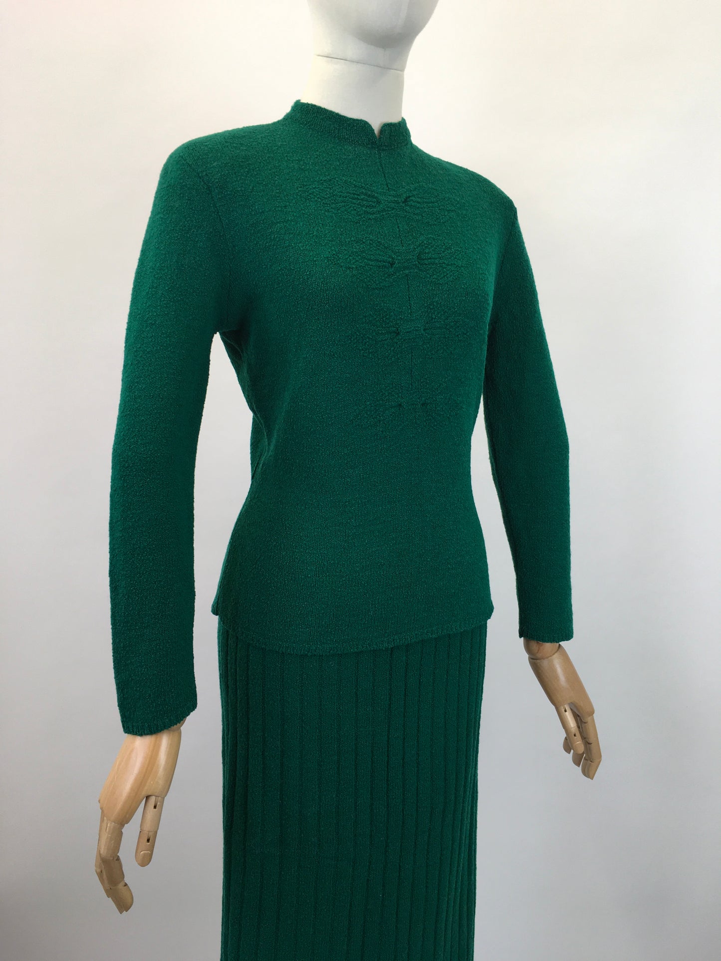 Original 1940's Stunning 2pc Knitwear Set by ' Botany Bond' - In A Rich Emerald Green