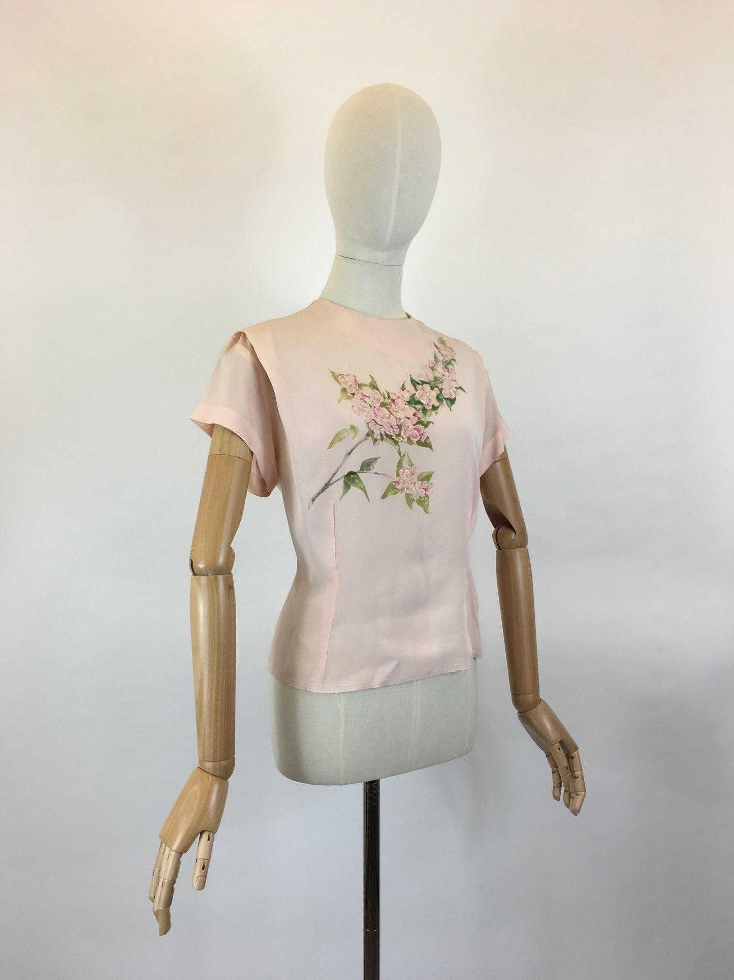Original 1940’s Darling Rayon Blouse in Soft Peach - With Painted Floral & Beadwork Embellishments
