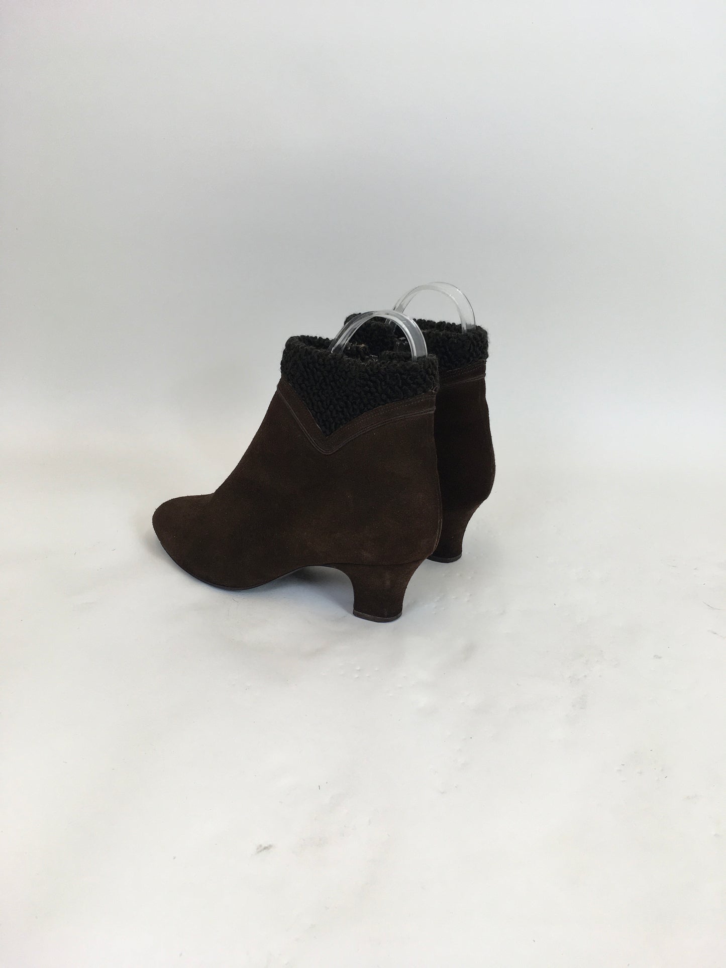 Original 1940's Fabulous ' Norvic' Heeled Boots - In Brown Suede With Fleece Lining