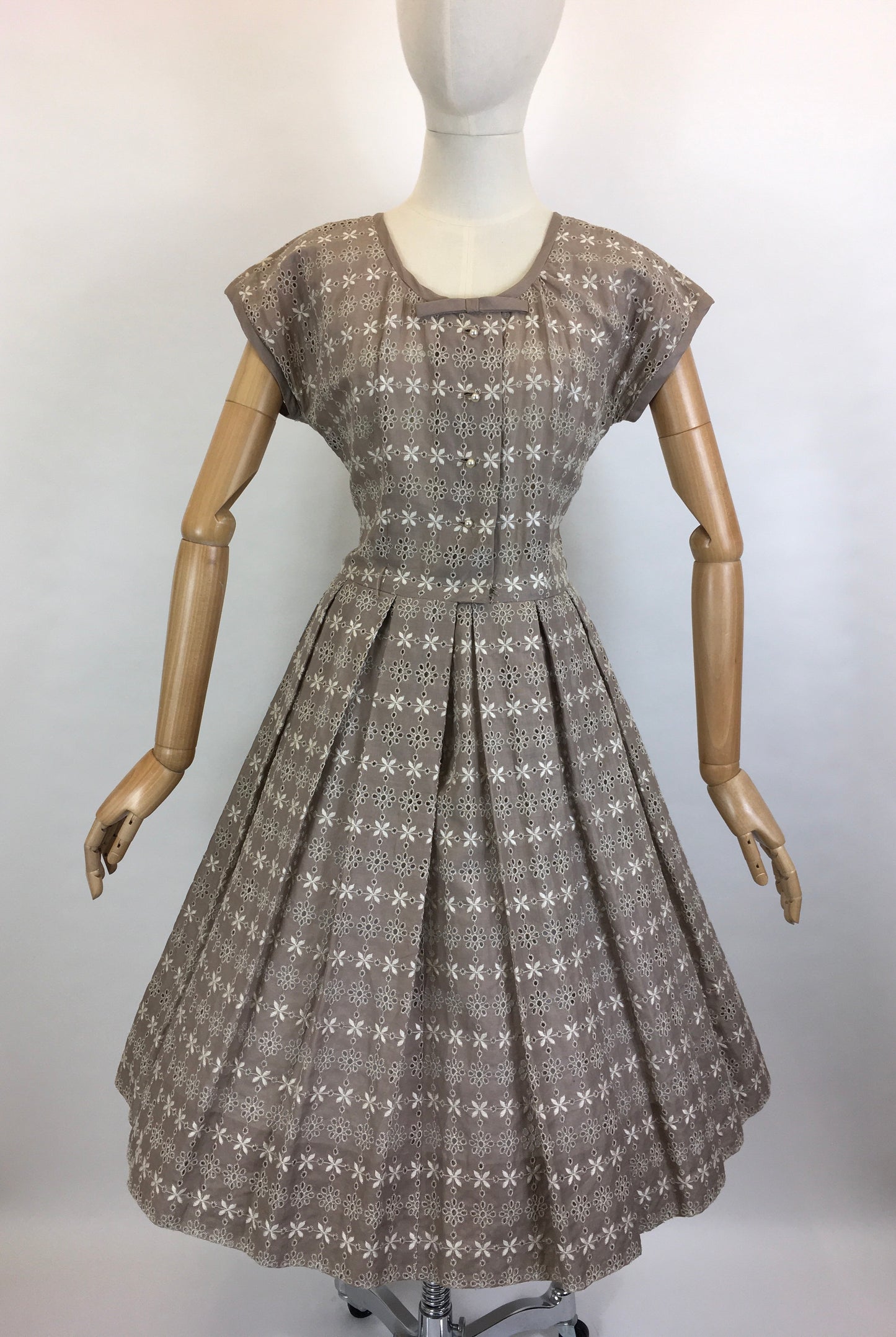 Original 1950’s Darling Broderie Anglaise Cotton Day Dress - In a Soft Fawn with White Accents