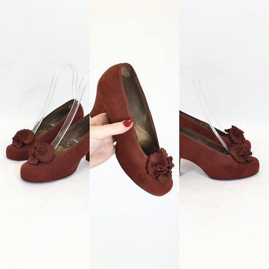 Original 1940's Sensational Suede Shoes In Warm Rust - With Petal Front