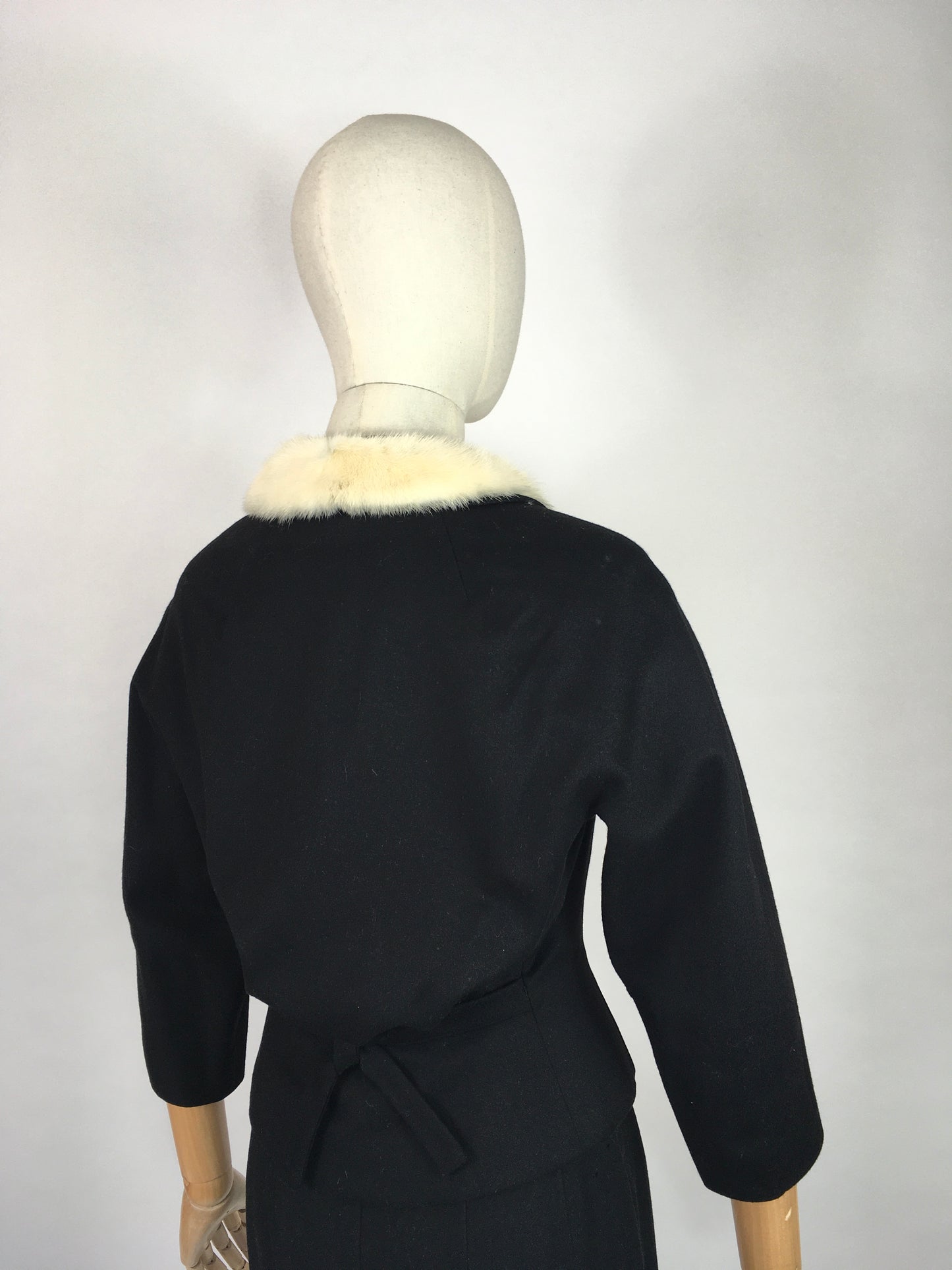 Original Early 1950s 2pc Suit with an Amazing Silhouette  - In a Lovely Black Wool with Contrast White Mink Fur Trim