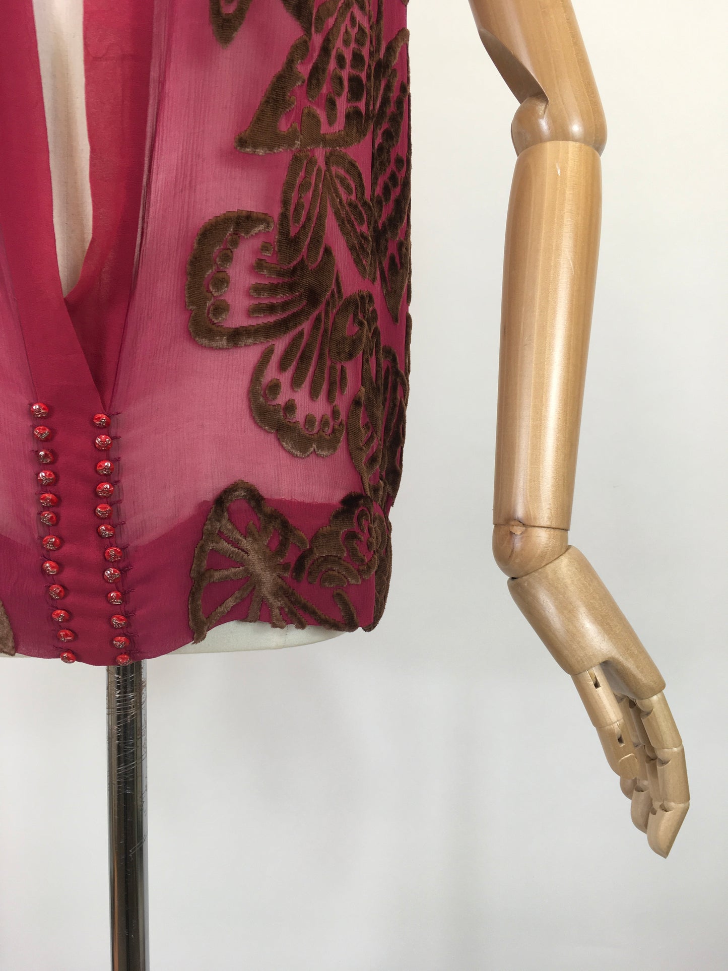 Original 1920's SENSATIONAL Tabard - In A Vibrant Raspberry and Gold Chiffon Devore