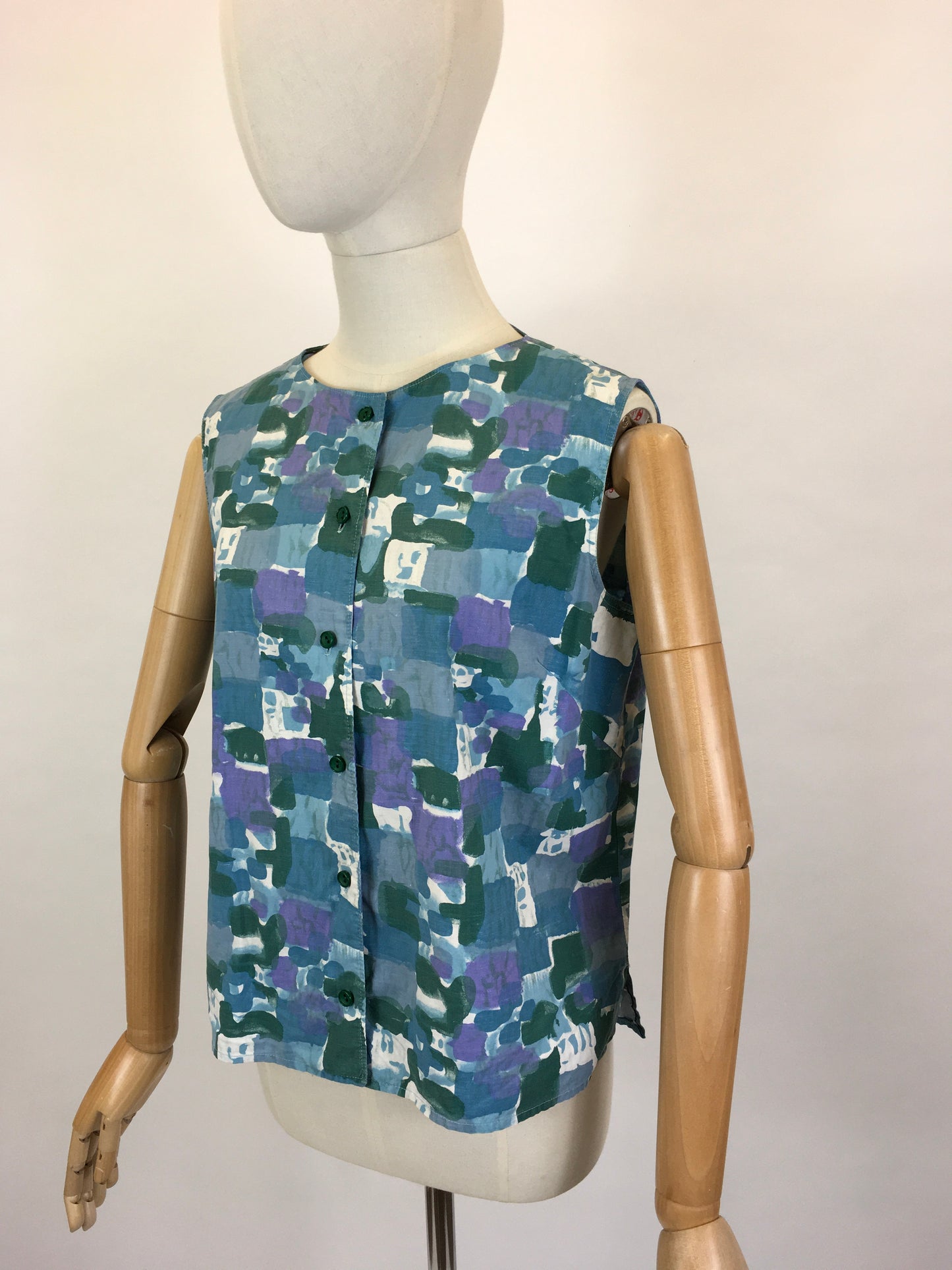 Original 1950’s Fabulous Cotton Blouse - In A Lovely Print