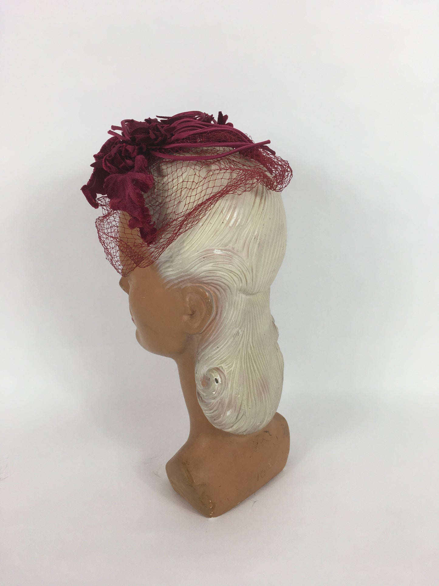 Original 1940s American Headpiece - In a Beautiful Deep Wine Colour