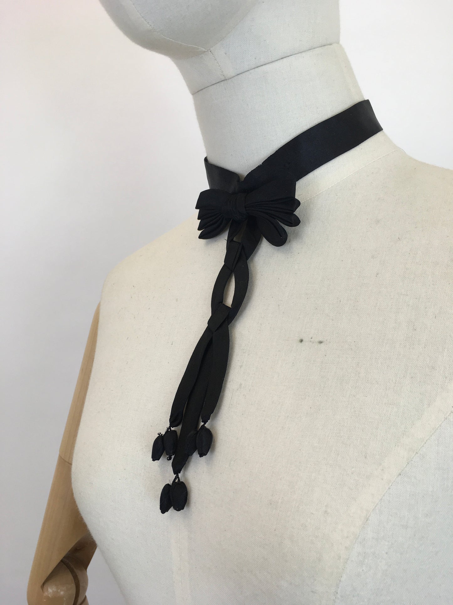 Original 1930's Sublime Choker Silk Adornment - In A Rich Black