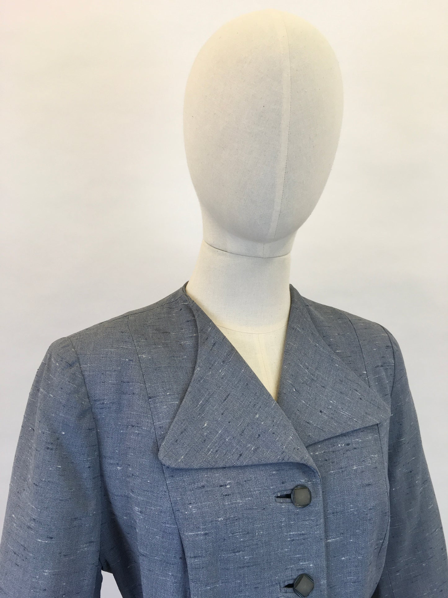 Original 1950s Atomic Fleck 2pc Suit - In a Lovely Powdered Blue