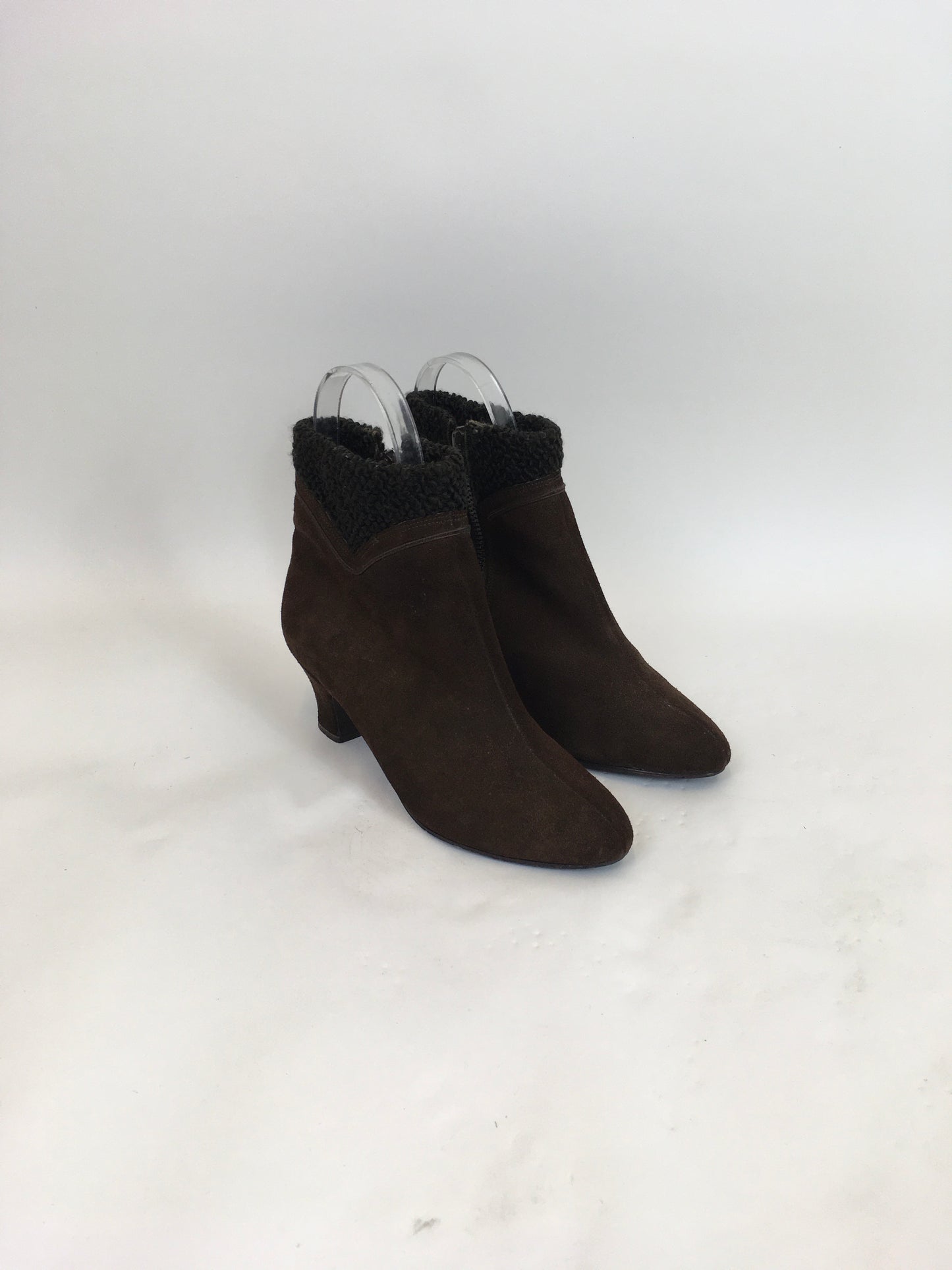 Original 1940's Fabulous ' Norvic' Heeled Boots - In Brown Suede With Fleece Lining