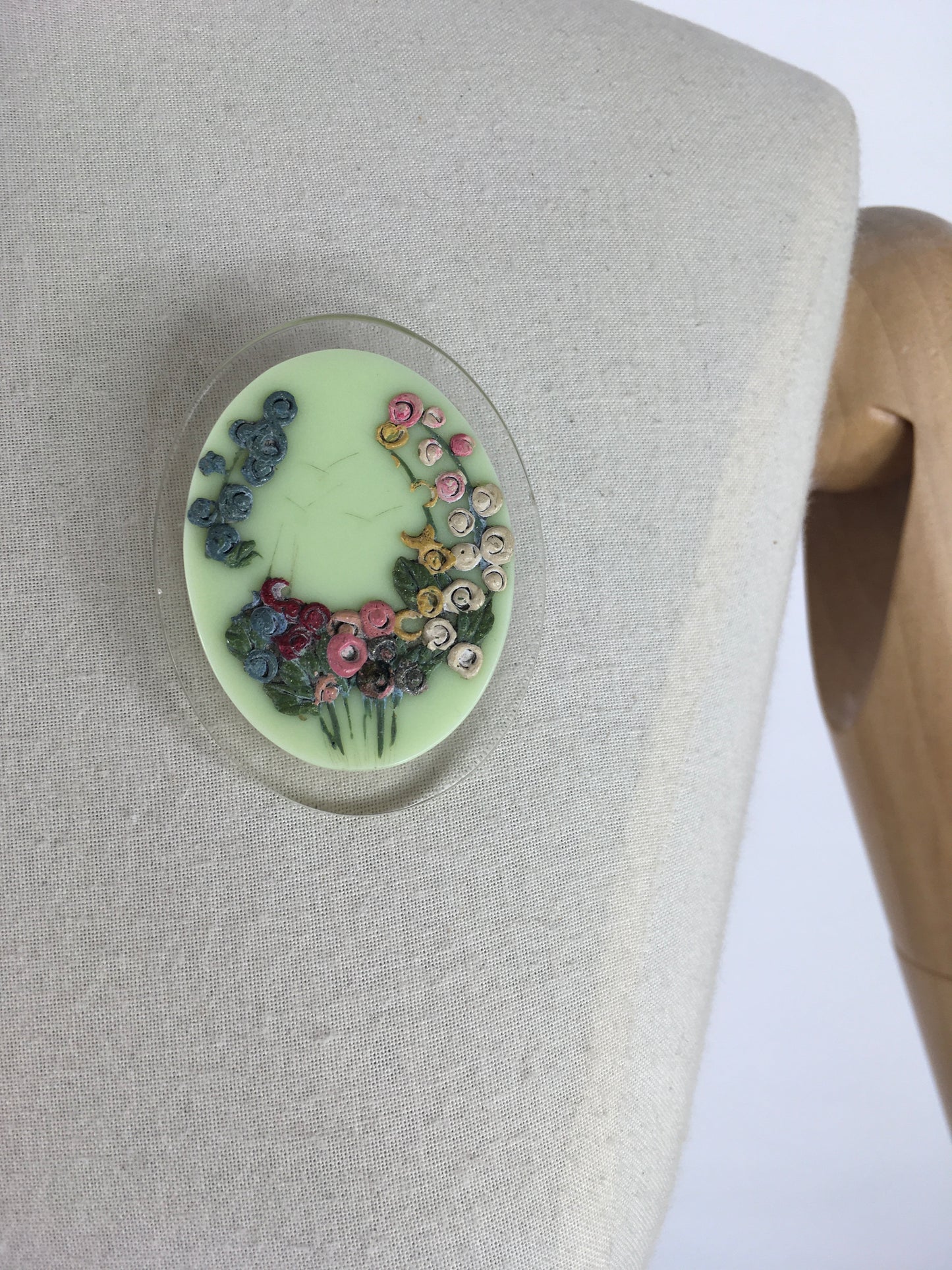 Original 1940’s Double Layered Lucite Brooch - With Handpainted Pastel Floral Details
