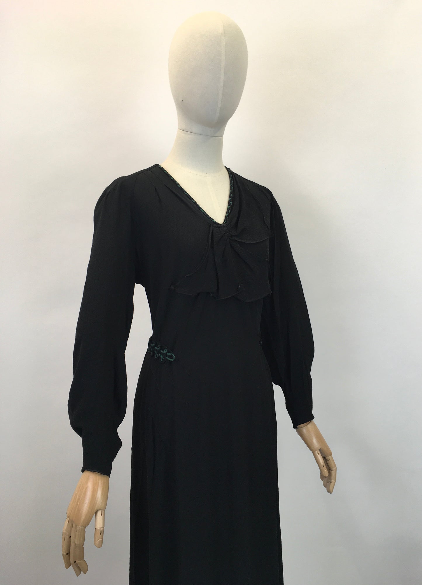 Original 1930's Sensational Evening Dress in Sheer Crepe - In Inky Black with Bottle Green Accents
