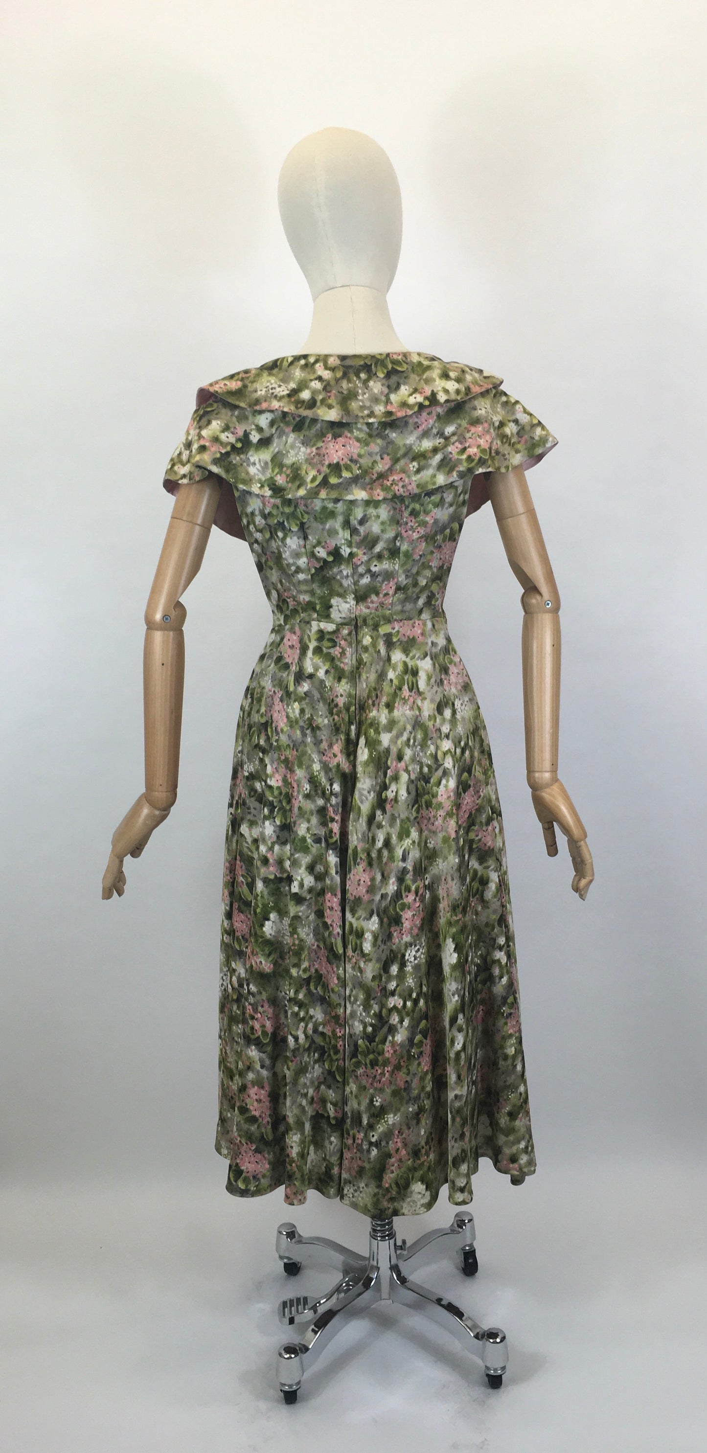 Original 1950’s Stunning Silk Party Frock - In A Beautiful Pink & Green Floral