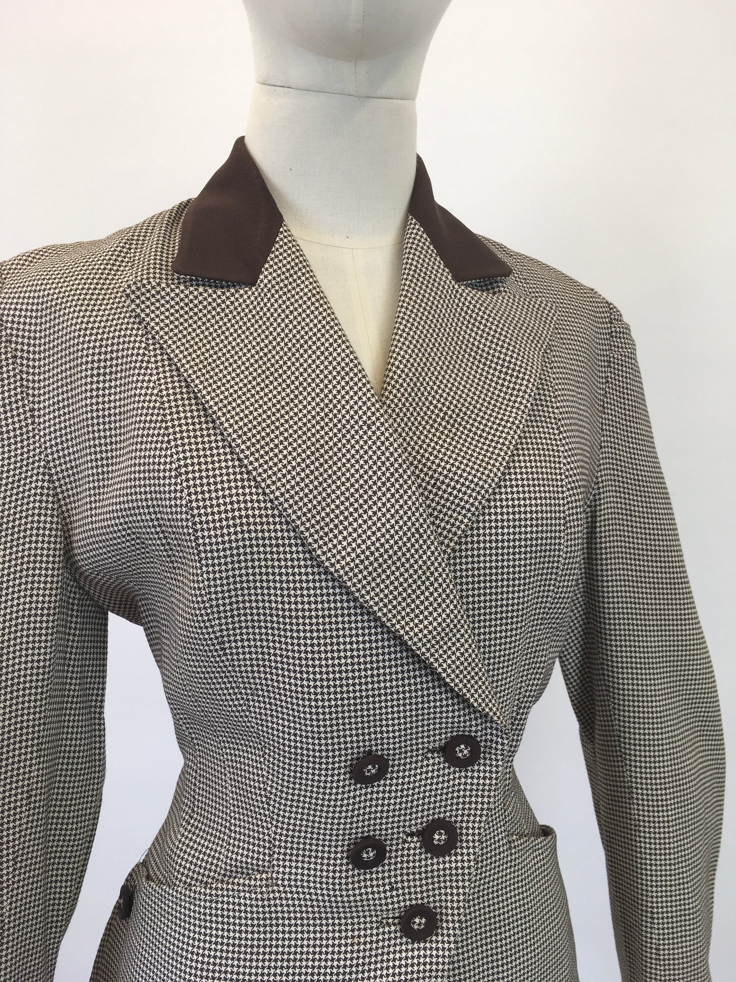 Original 1940's Stunning Asymmetric Jacket - In A Coffee And Cream Houndstooth