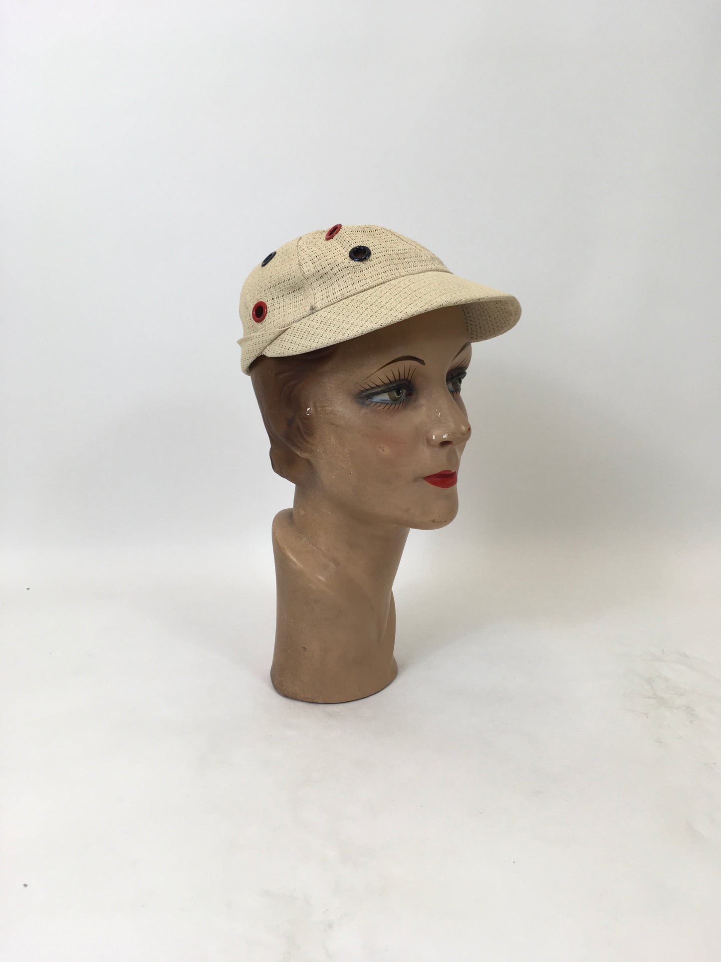 Vintage 1930's Stunning Sports Cap - In A Cream Mesh Fabric With Metal Eyelets in Blue & Red