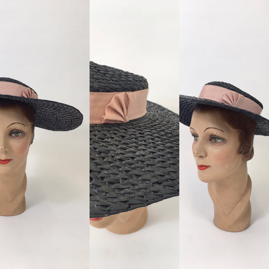 Original 1940’s Large Brimmed Navy Raffia Hat - With A Beautiful Delicate Pink Grosgrain Trim