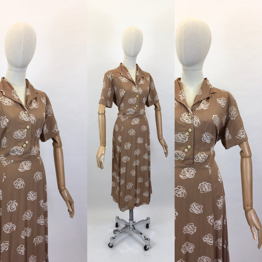 Original 1940’s VOLUP Day Dress - In A Brown & White Floral Swirl Print Cotton