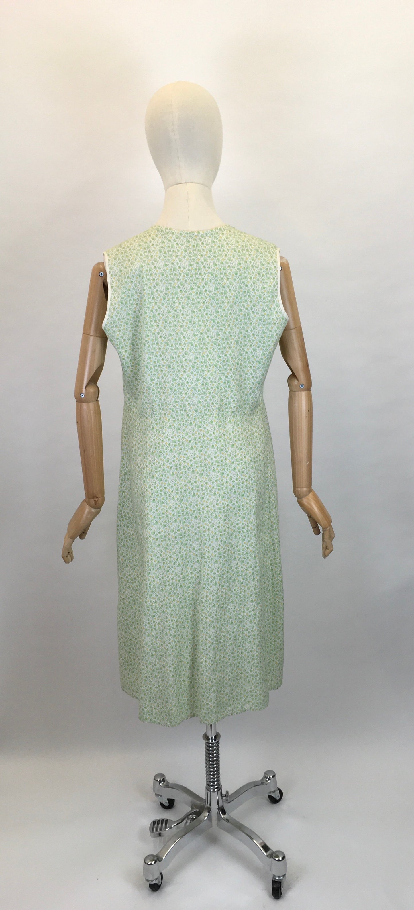 Original 1930s Cotton Day Dress - In a Lovely Colour Pallet of Soft greens, Buttercup Yellows and White