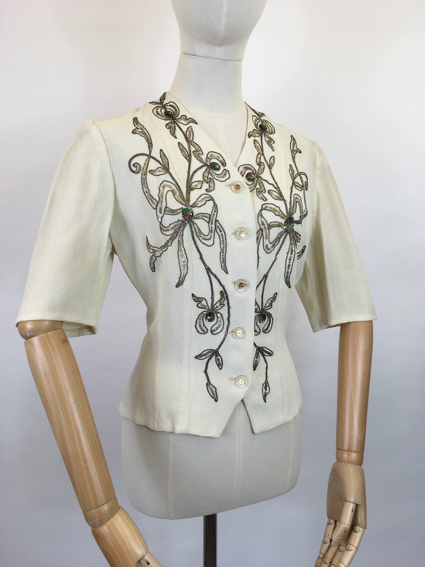 Original 1940s STUNNING Ivory Crepe Blouse - With Beaded And Sequinned Embellishment