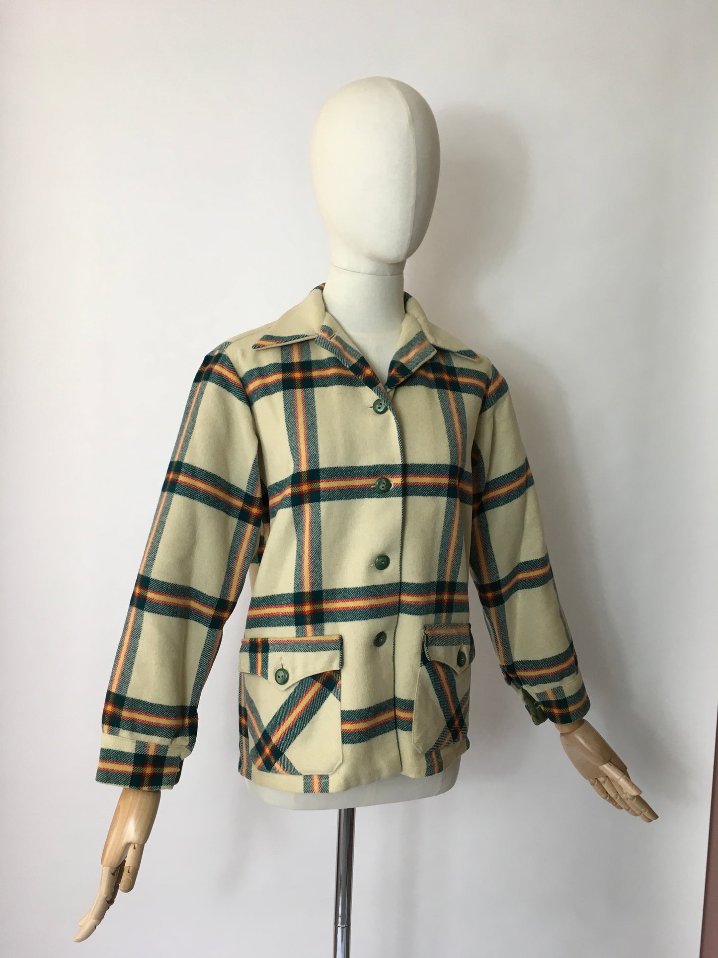 Original 1940’s American Jacket - In a lovely Plaid In Red, Green & Yellow on a Soft Cream