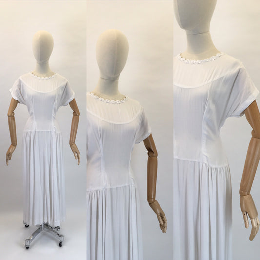 Original 1950s Darling White Day Dress - With a Beautifully Simple Broderie Anglaise Trim