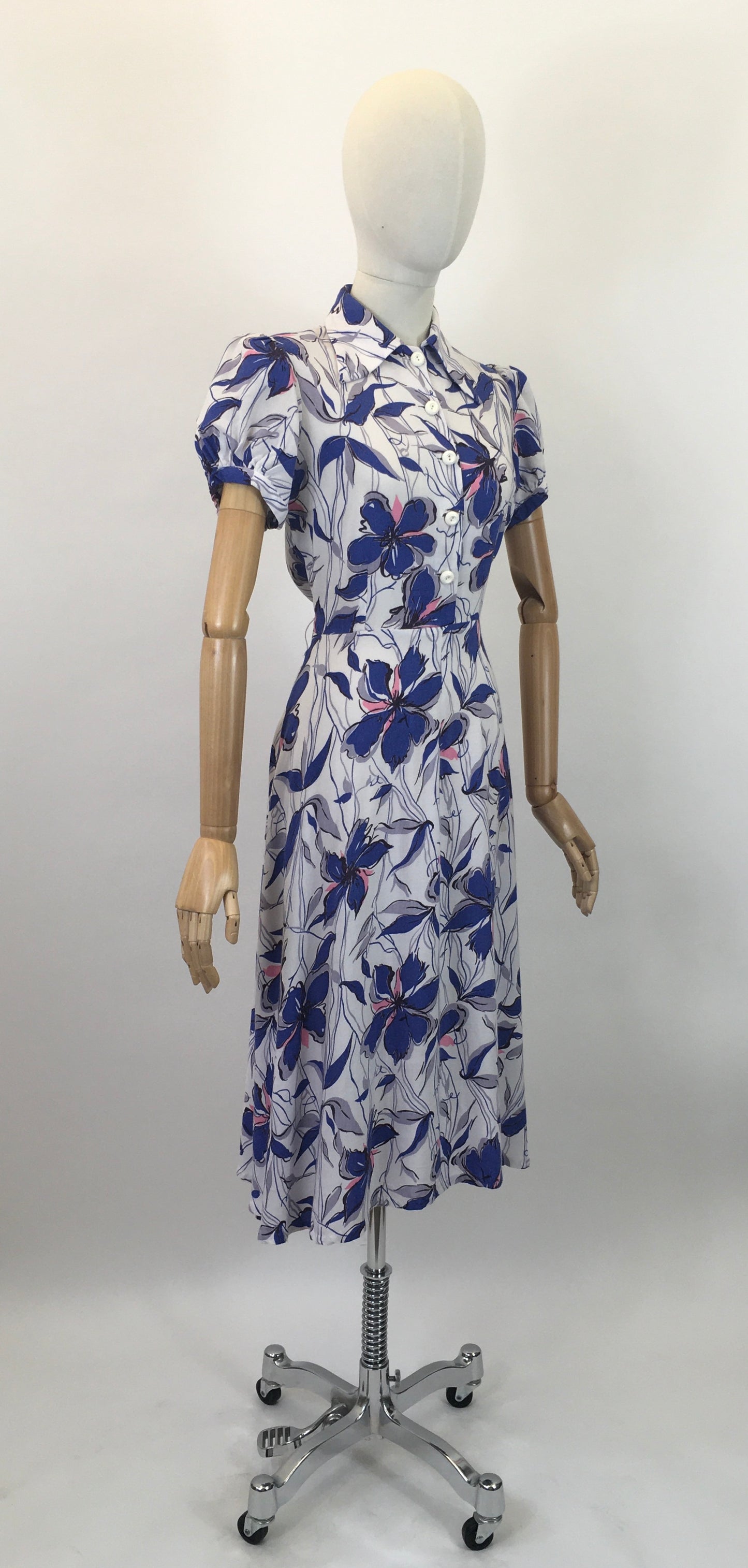 Original 1940's Darling Moygashol Linen Day Dress - In Navy, Off White, Blush & Grey