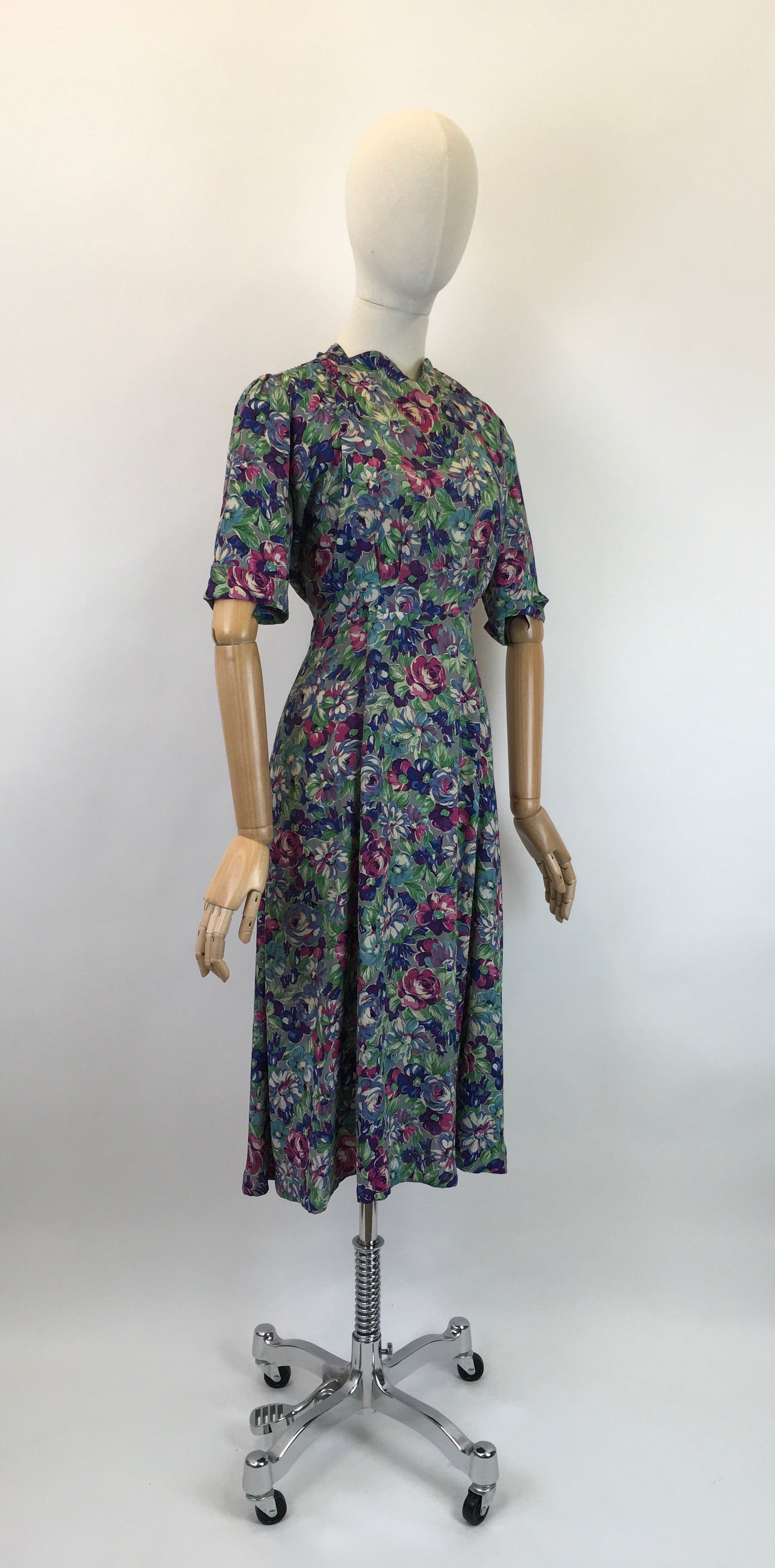 Original 1940's Sensational Floral Crepe Dress  - With Exquisite Neckline Shaping
