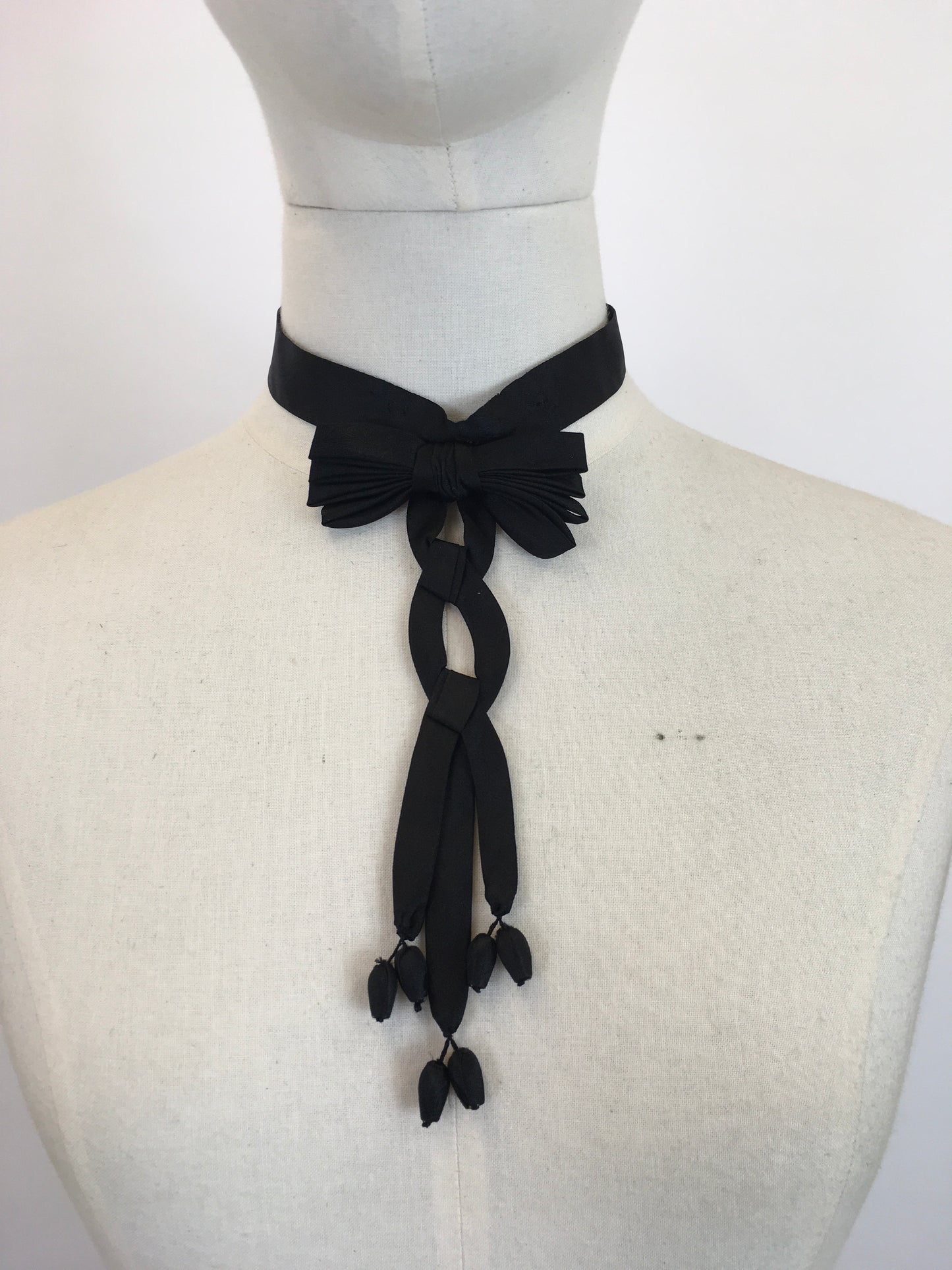 Original 1930's Sublime Choker Silk Adornment - In A Rich Black