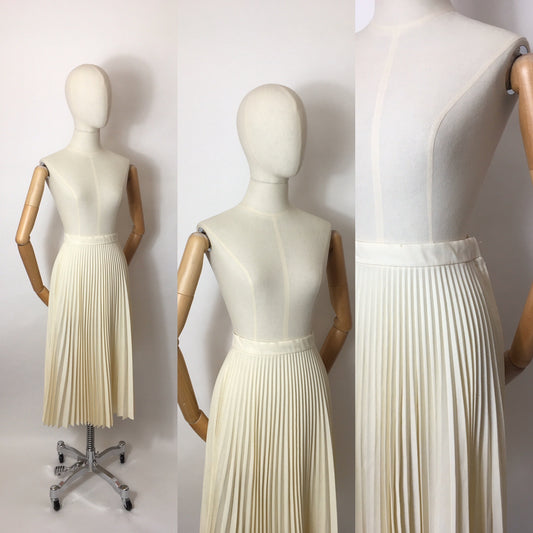 Original 1950s Pleated Skirt - In a soft buttery cream