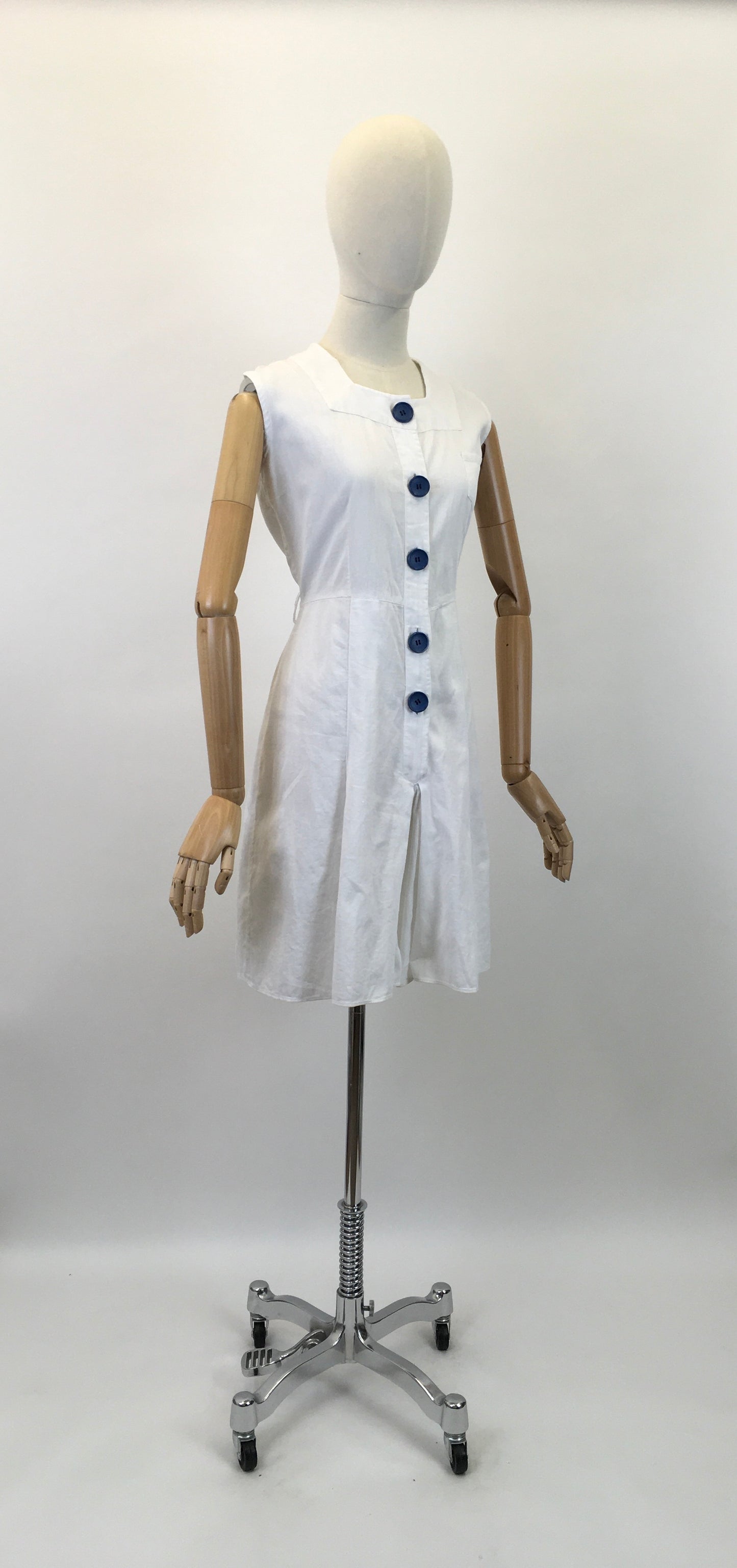 Original 1940's Stunning Off White Sportsuit - With Contrast Blue Buttons