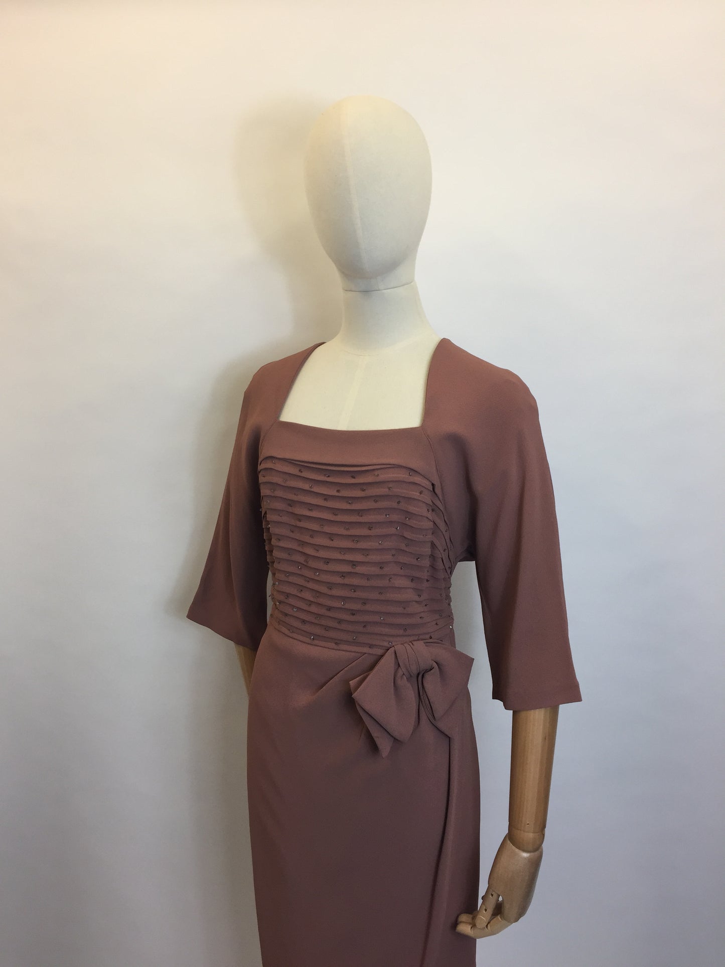 Original 1940s Formal Crepe Dress - Beautiful Waist Bow & skirt overlay shaping