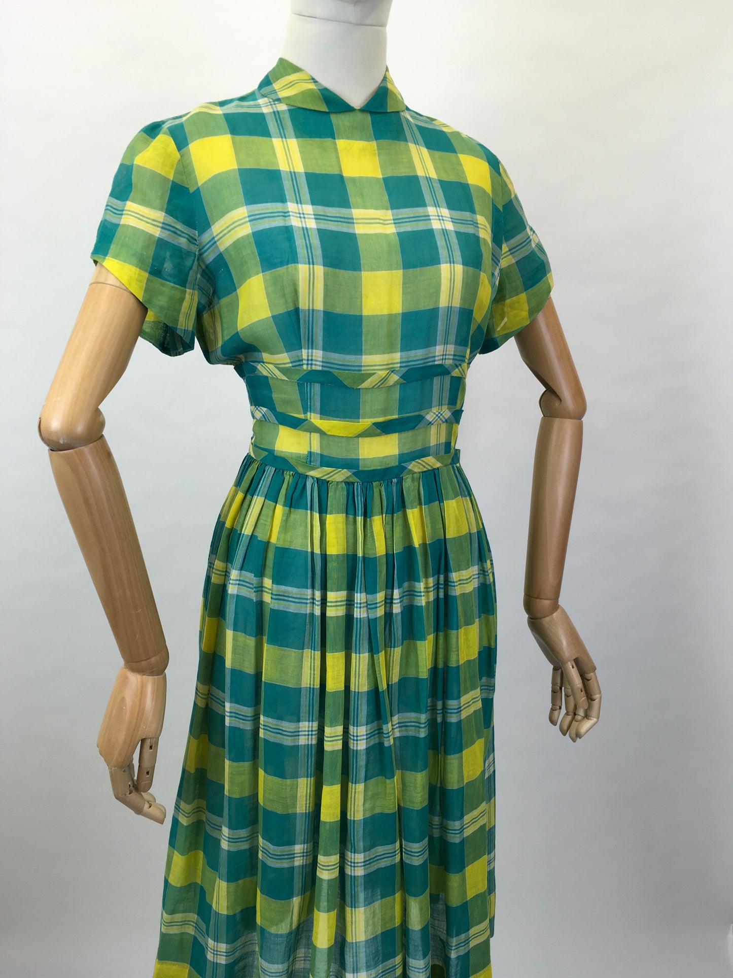 Original Early 1950s Cotton Lawn Day Dress - In a Beautiful Vivid Green and Yellow Plaid