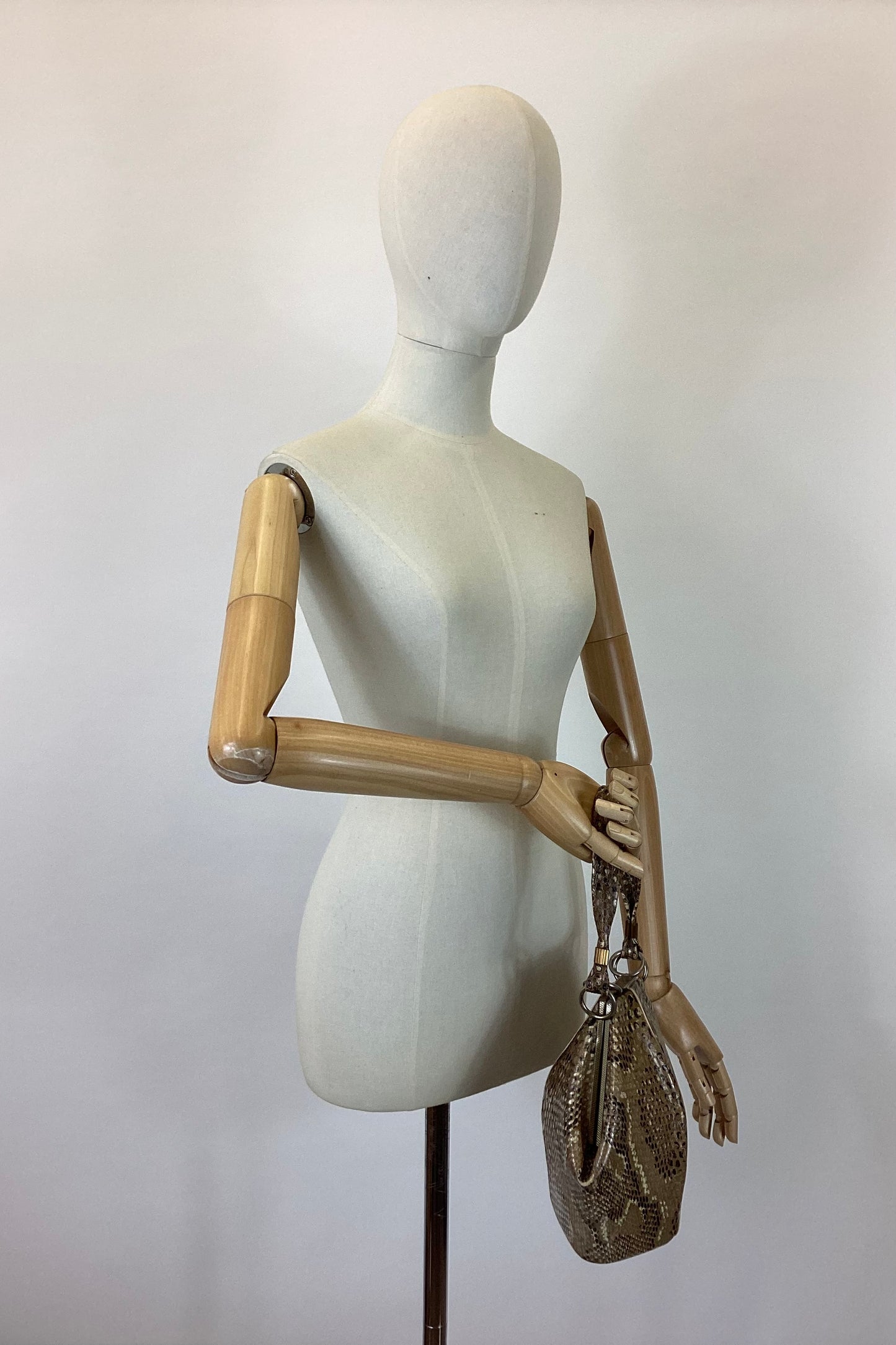 Original 1940’s Exquisite Skin Handbag - In An Unusual Shape
