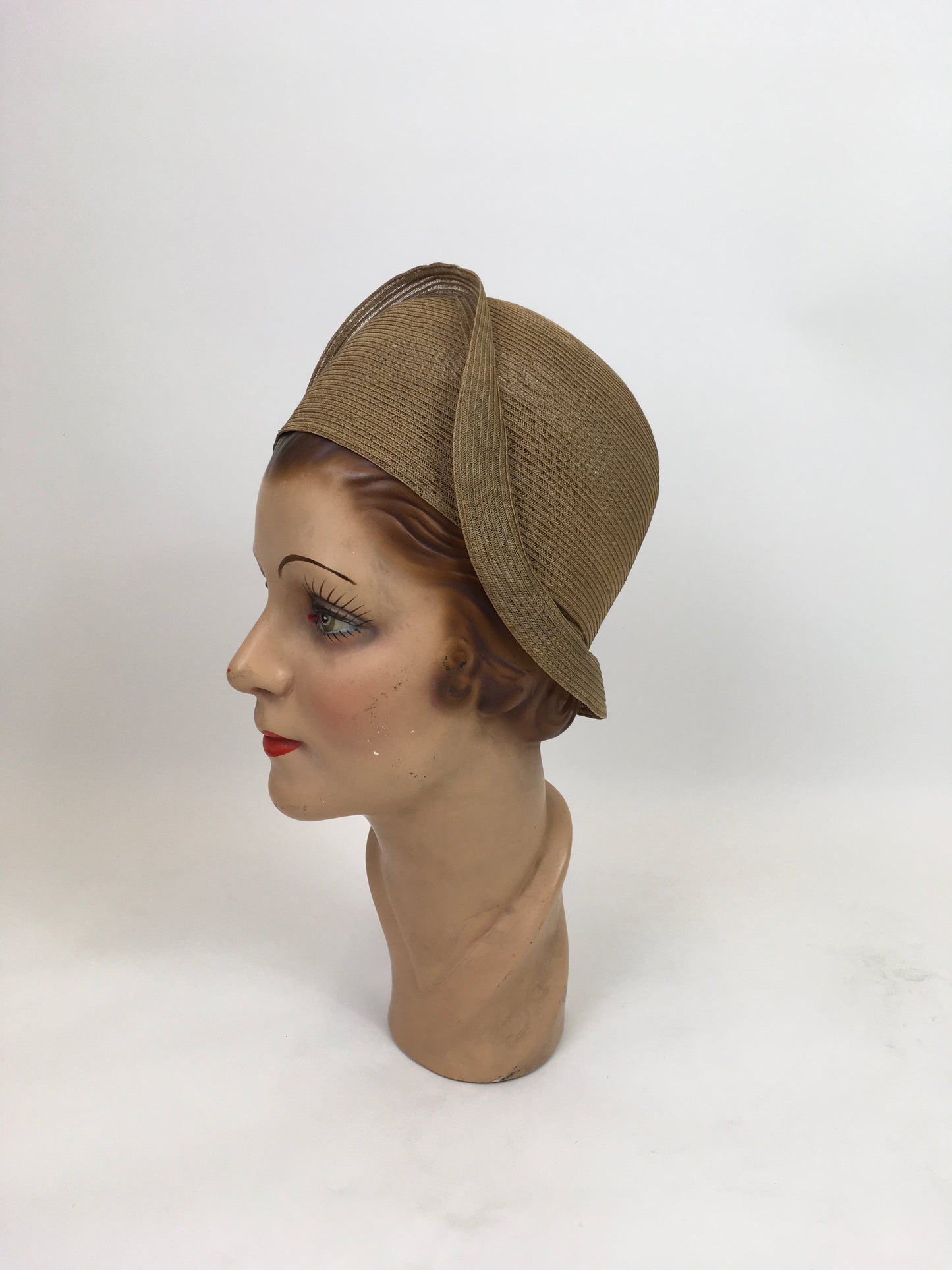 Original 1920's Iconic Natural Straw Cloche - With Stunning Silhouette