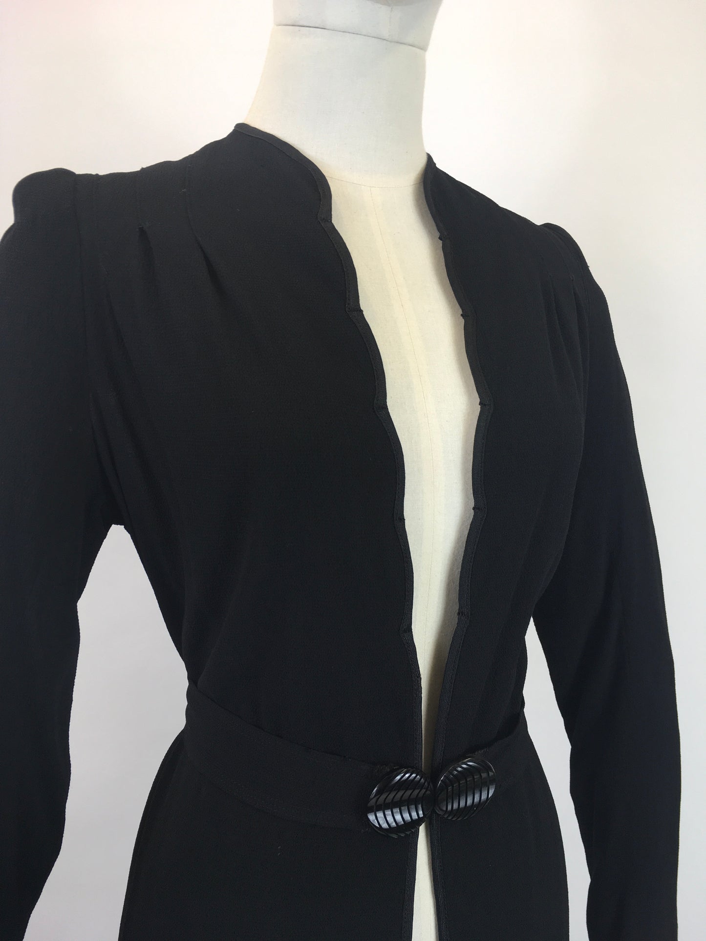 Original 1930's Summer Coat in Black Crepe - With Exquisite Scallop Edge