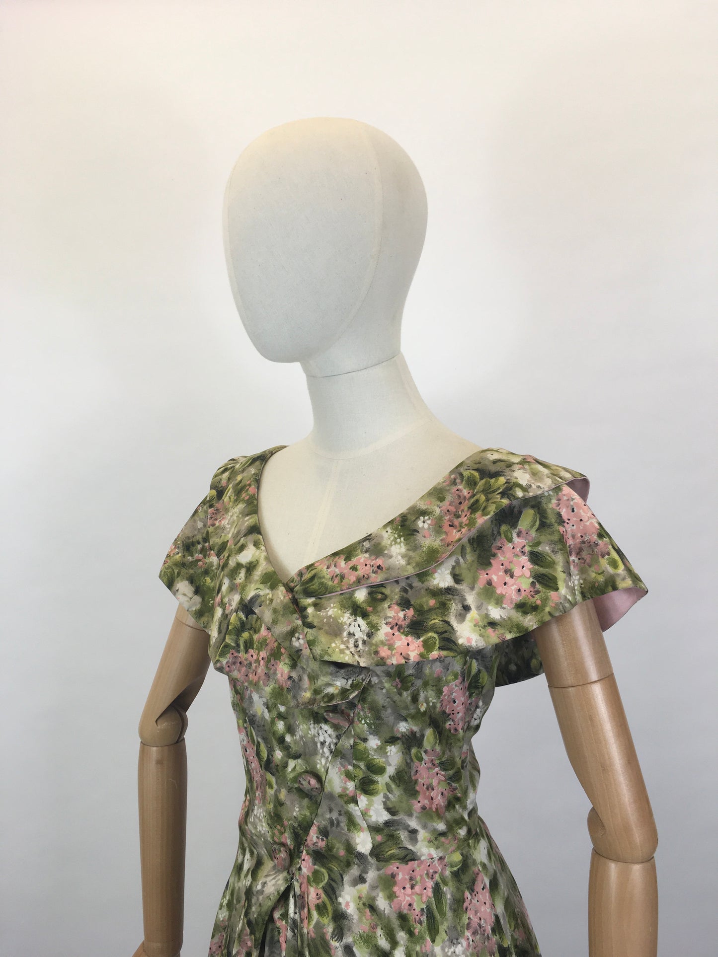 Original 1950’s Stunning Silk Party Frock - In A Beautiful Pink & Green Floral