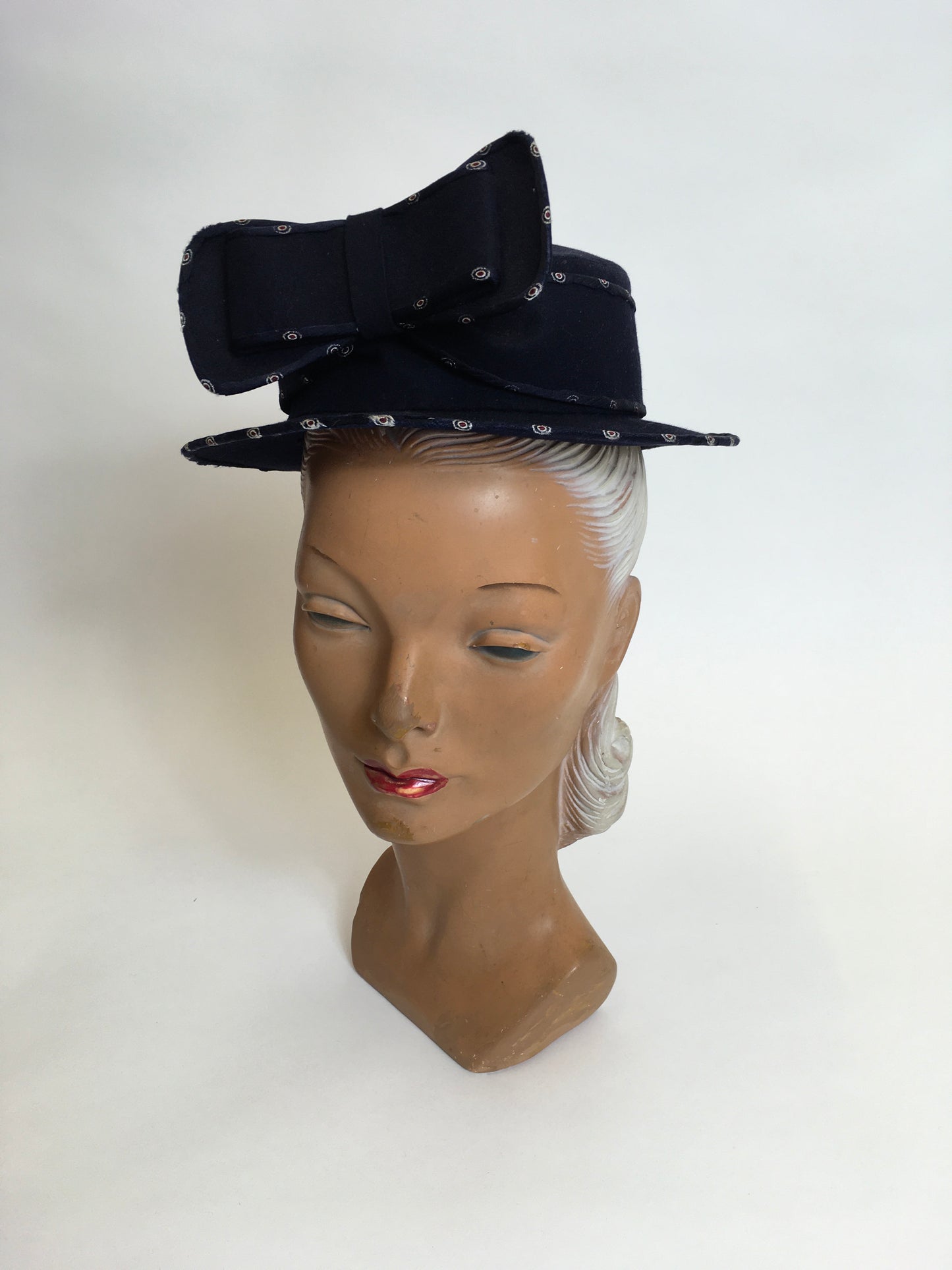 Original late 1930’s Marshall & Snelgrove Hat - Huge Bow Adornment with Fabric Trim