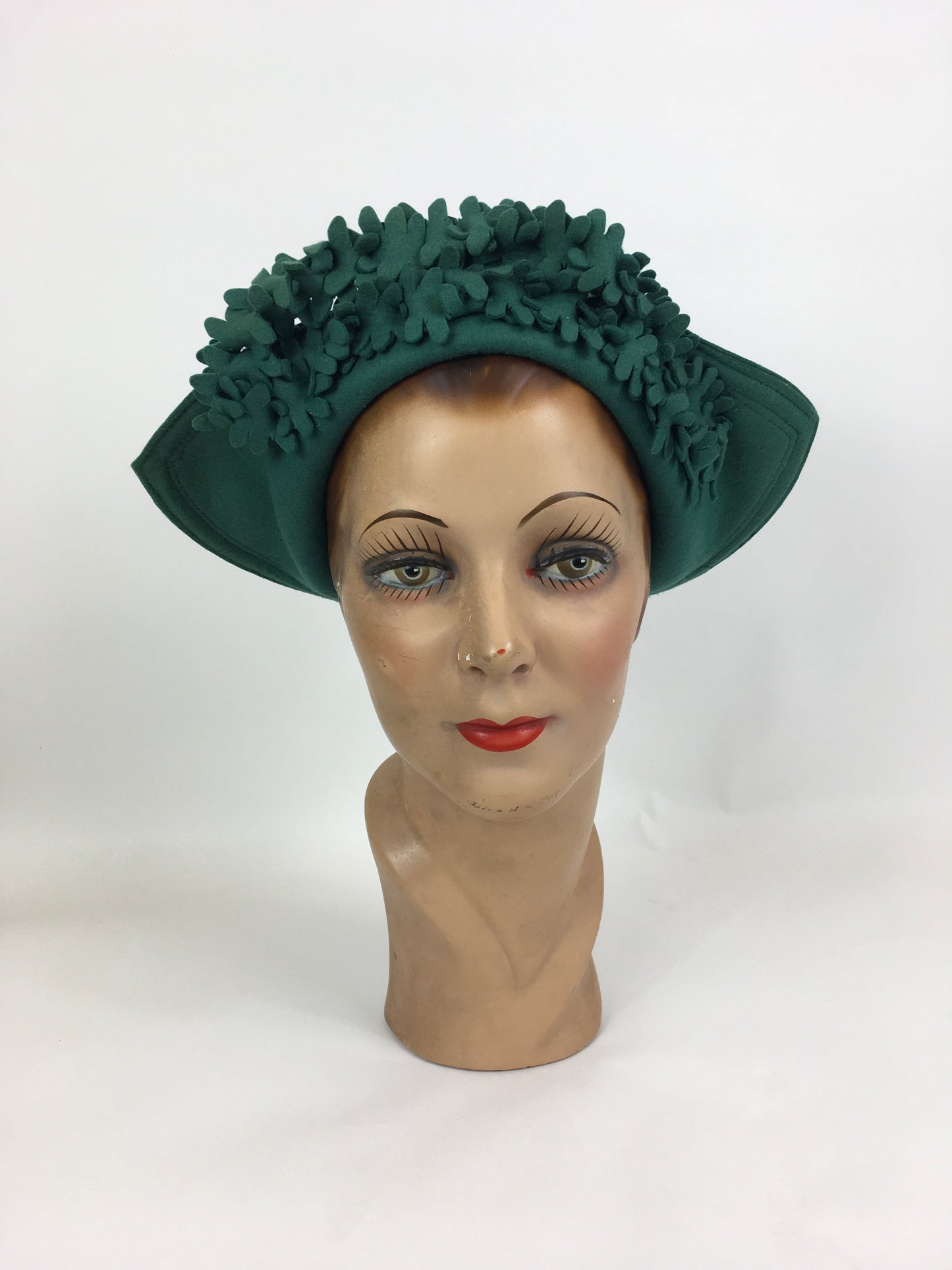 Original 1940’s Stunning Felt Hat with Floral Trails - In A Soft Eau De Nil Green