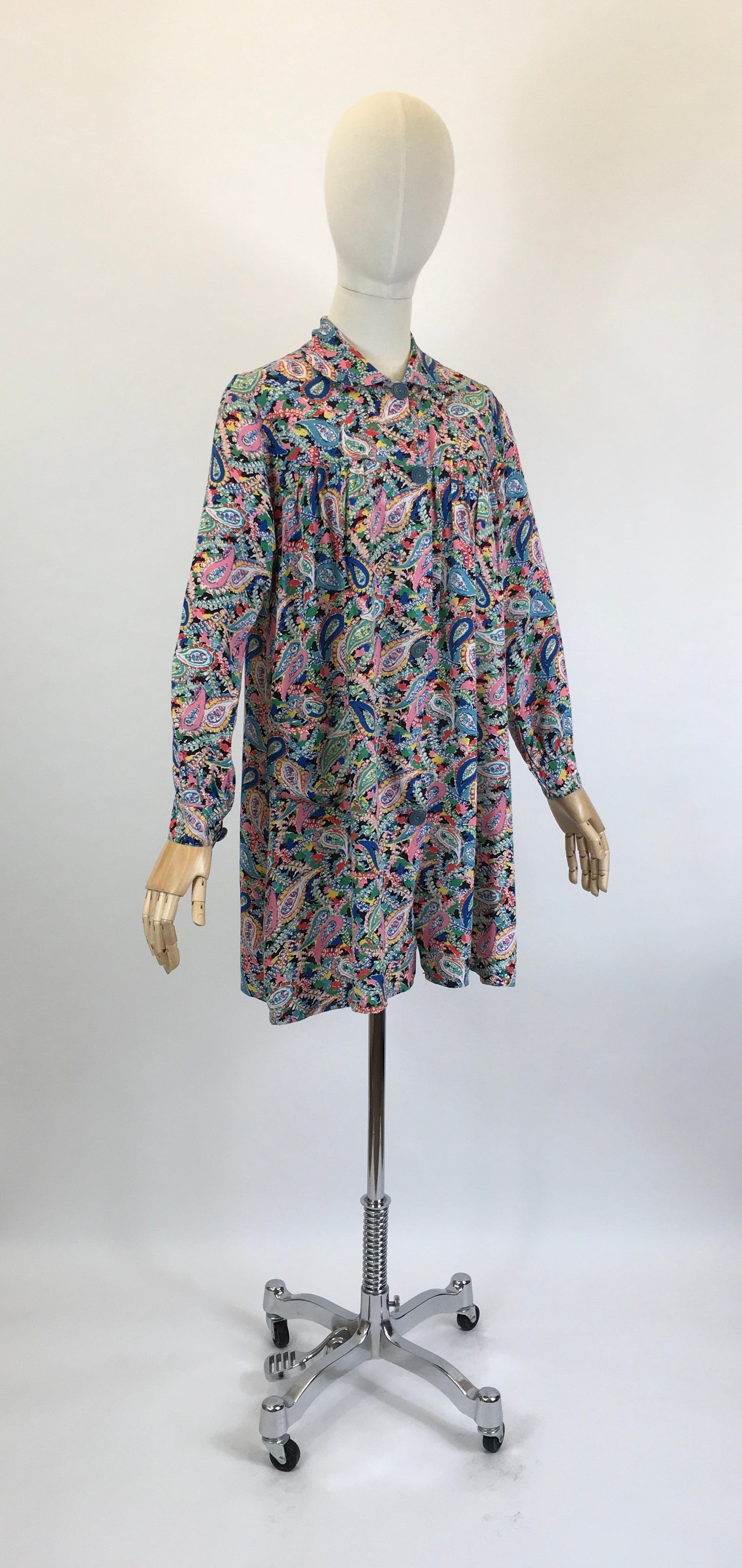 Original 1940’s CC41 Stunning Cotton Smock - In the Most Vibrant Floral & Paisley Print