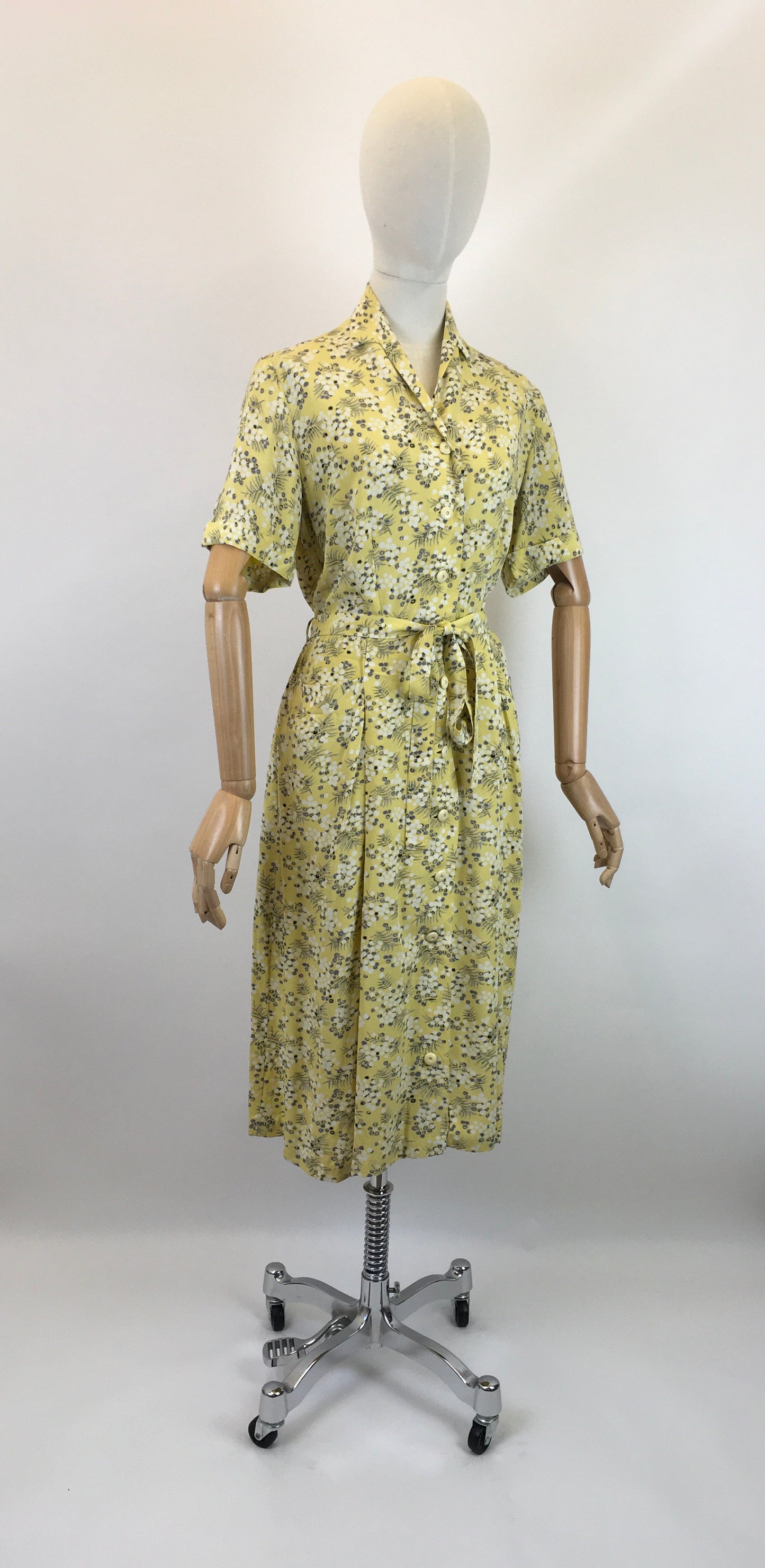 Original 1940’s Darling Floppy Cotton Day Dress - In Soft Yellow With Hints of Grey, Black and White in Floral