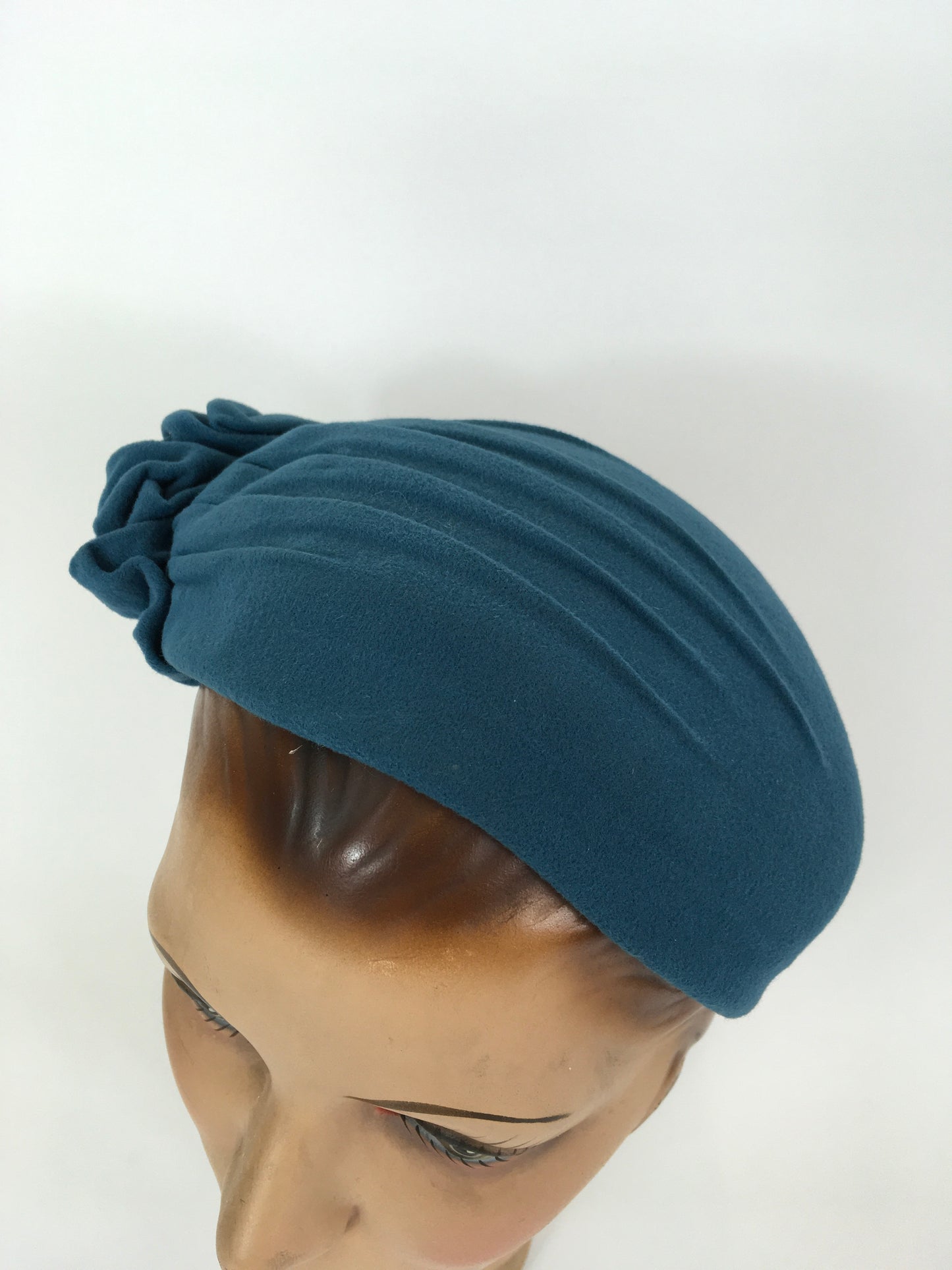Original Late 1940’s early 1950’s Darling Structured Hat - In A Warm Teal